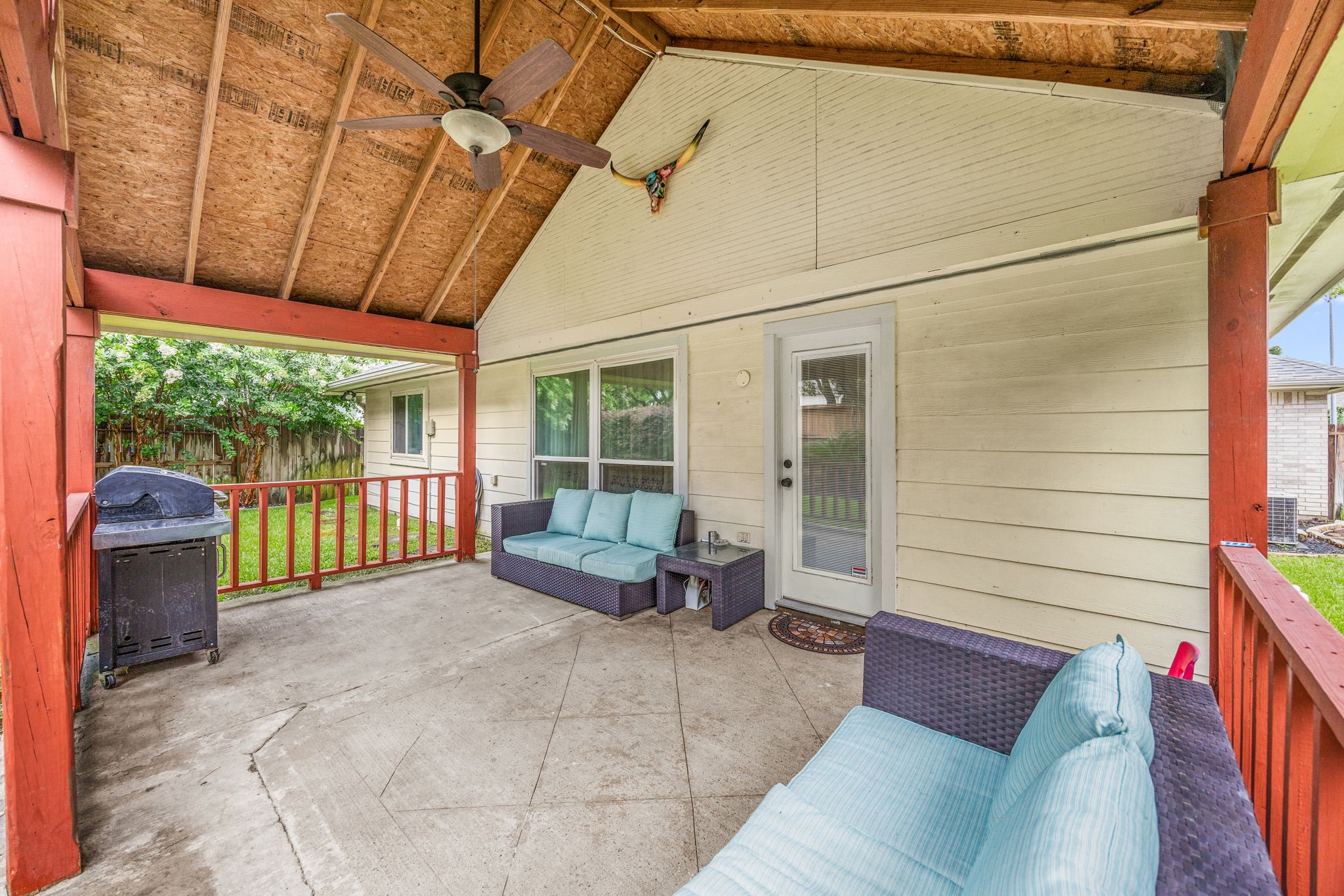 6527 Harcourt Bridge Drive, Houston, TX 77084