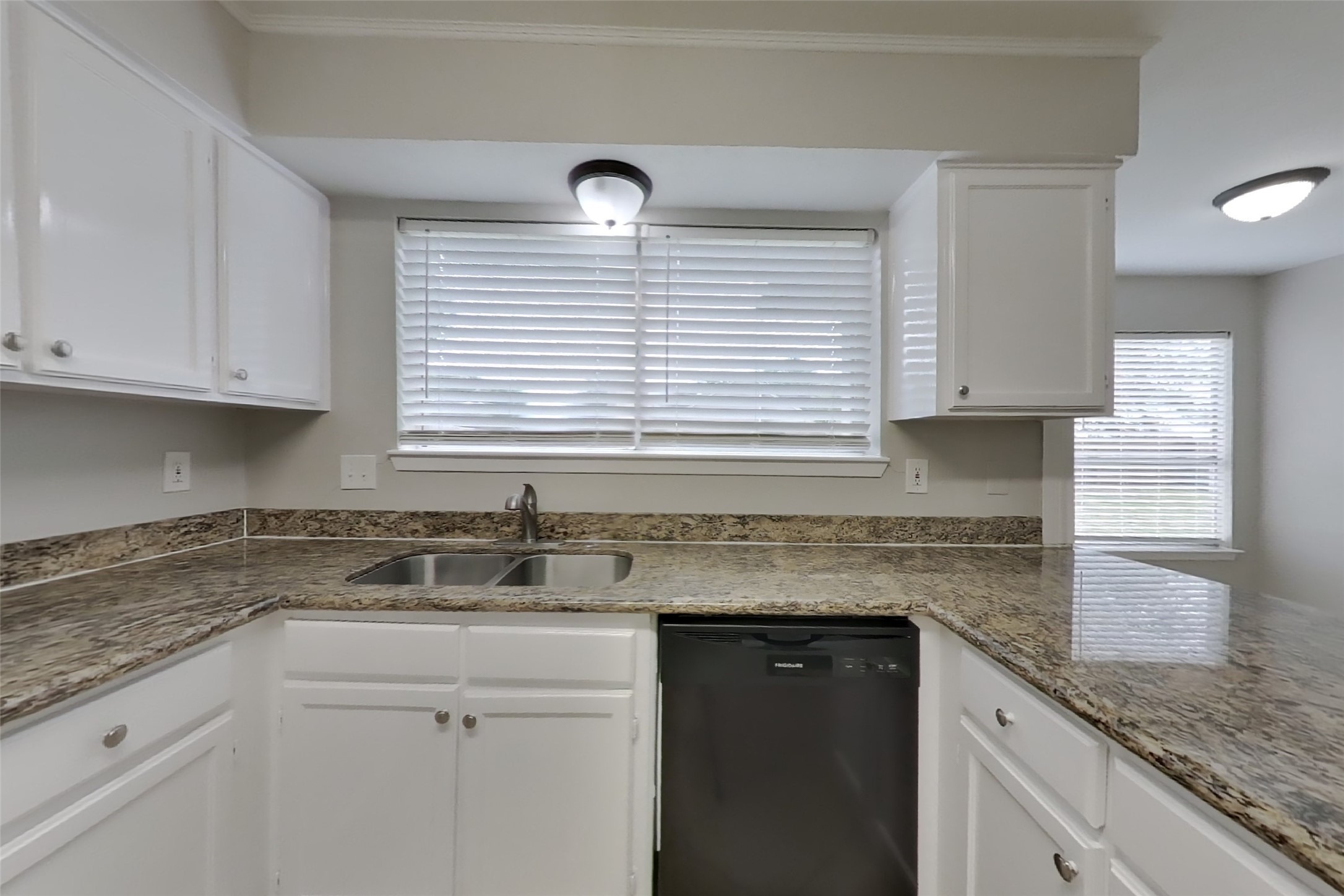 19030 Jodywood Drive, Humble, TX 77346