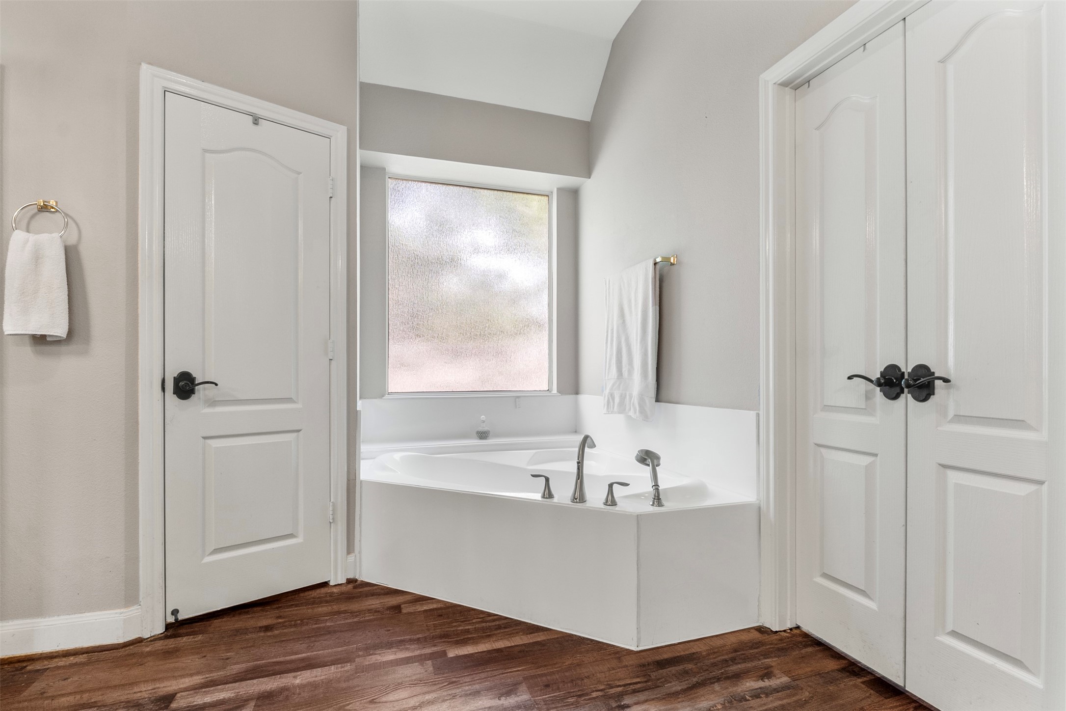 13923 Claymont Hill Drive, Cypress, TX 77429