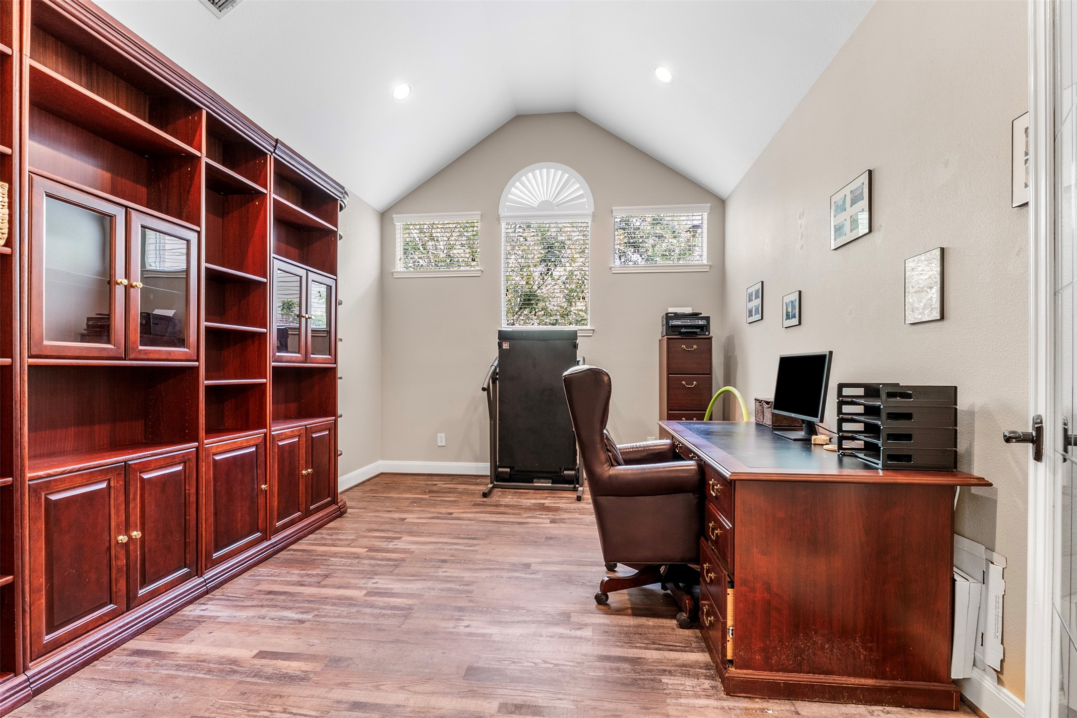 Large Study with plenty of storage space.