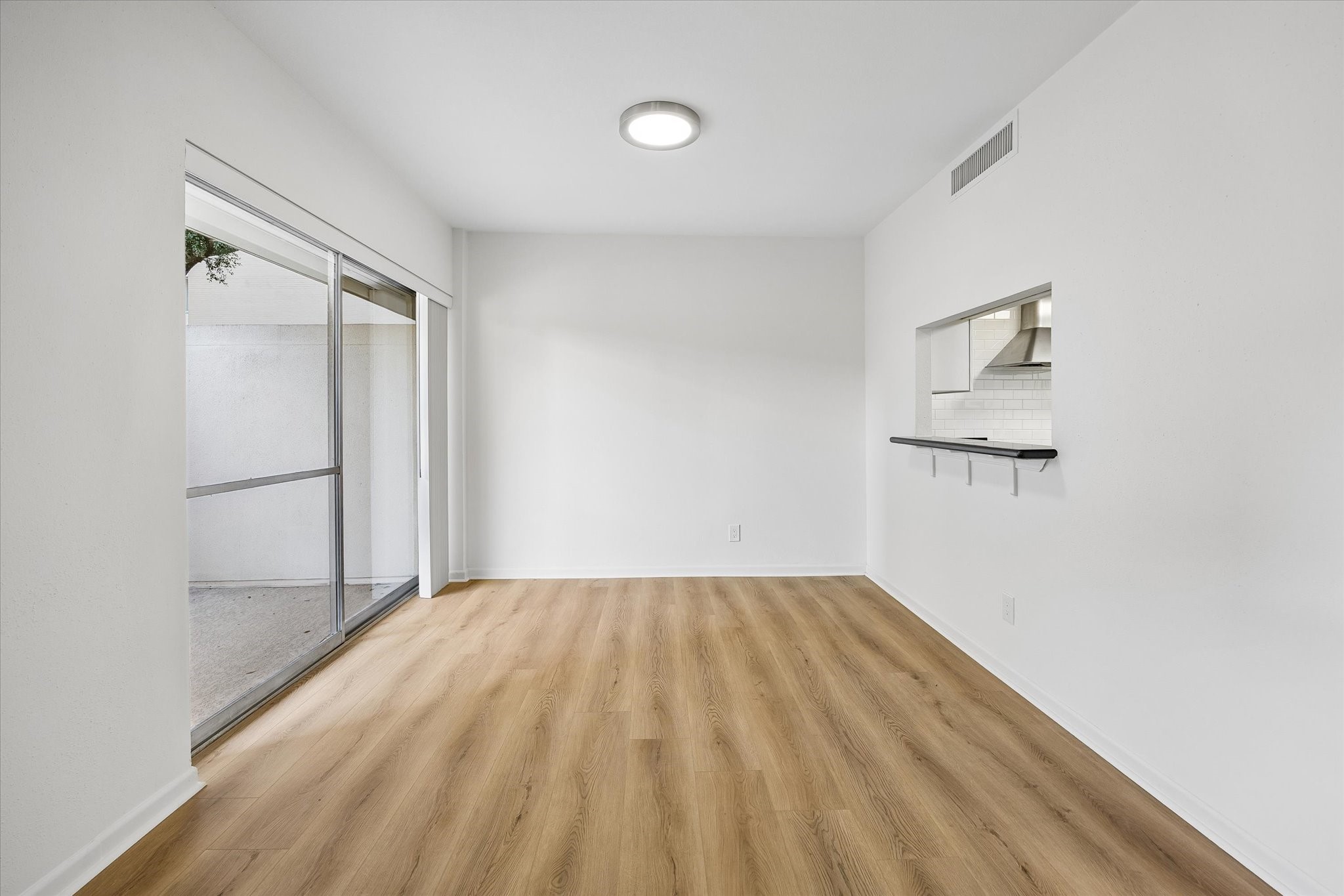 2929 Buffalo Speedway, #B121, Houston, TX 77098