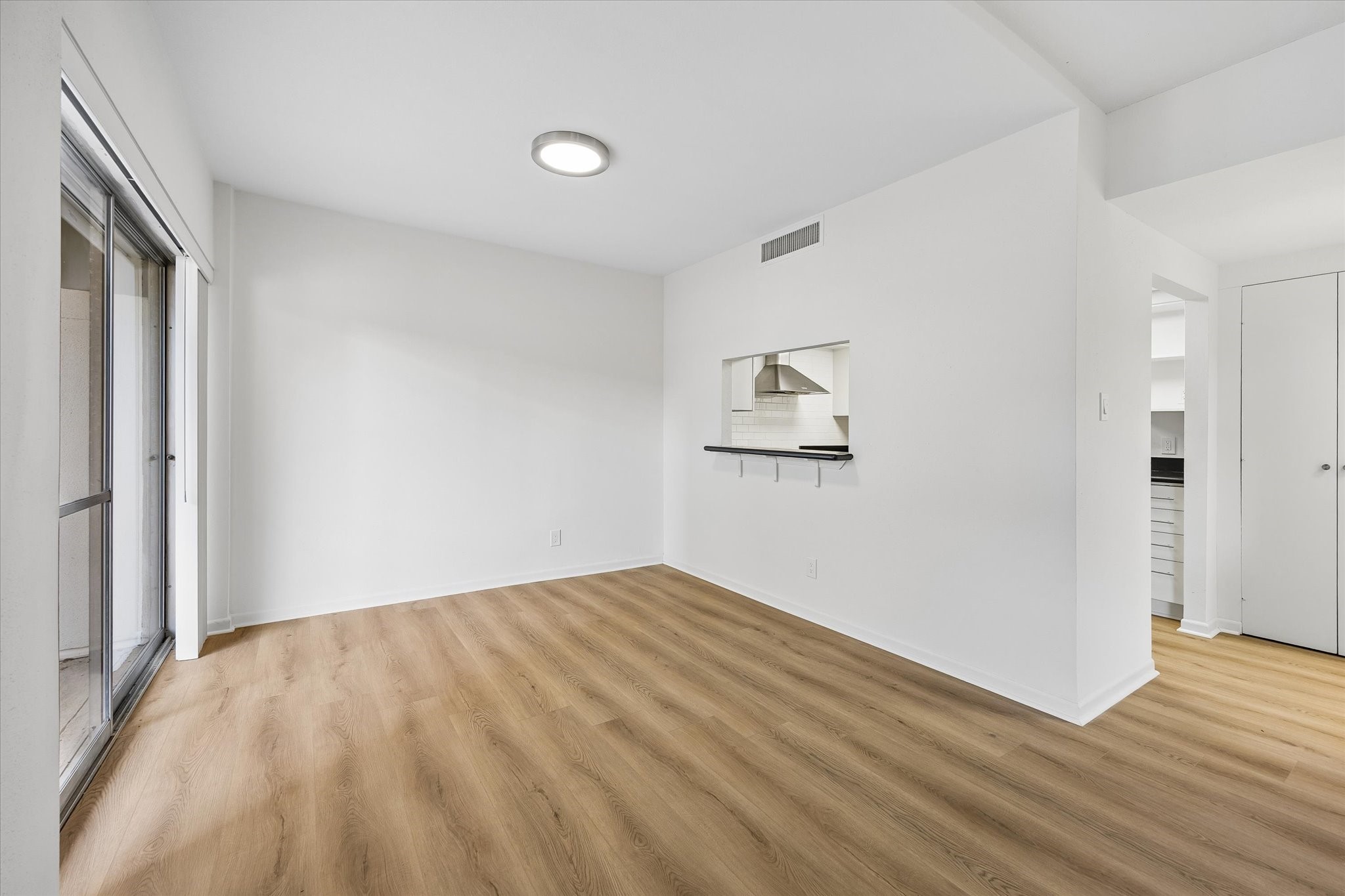 2929 Buffalo Speedway, #B121, Houston, TX 77098
