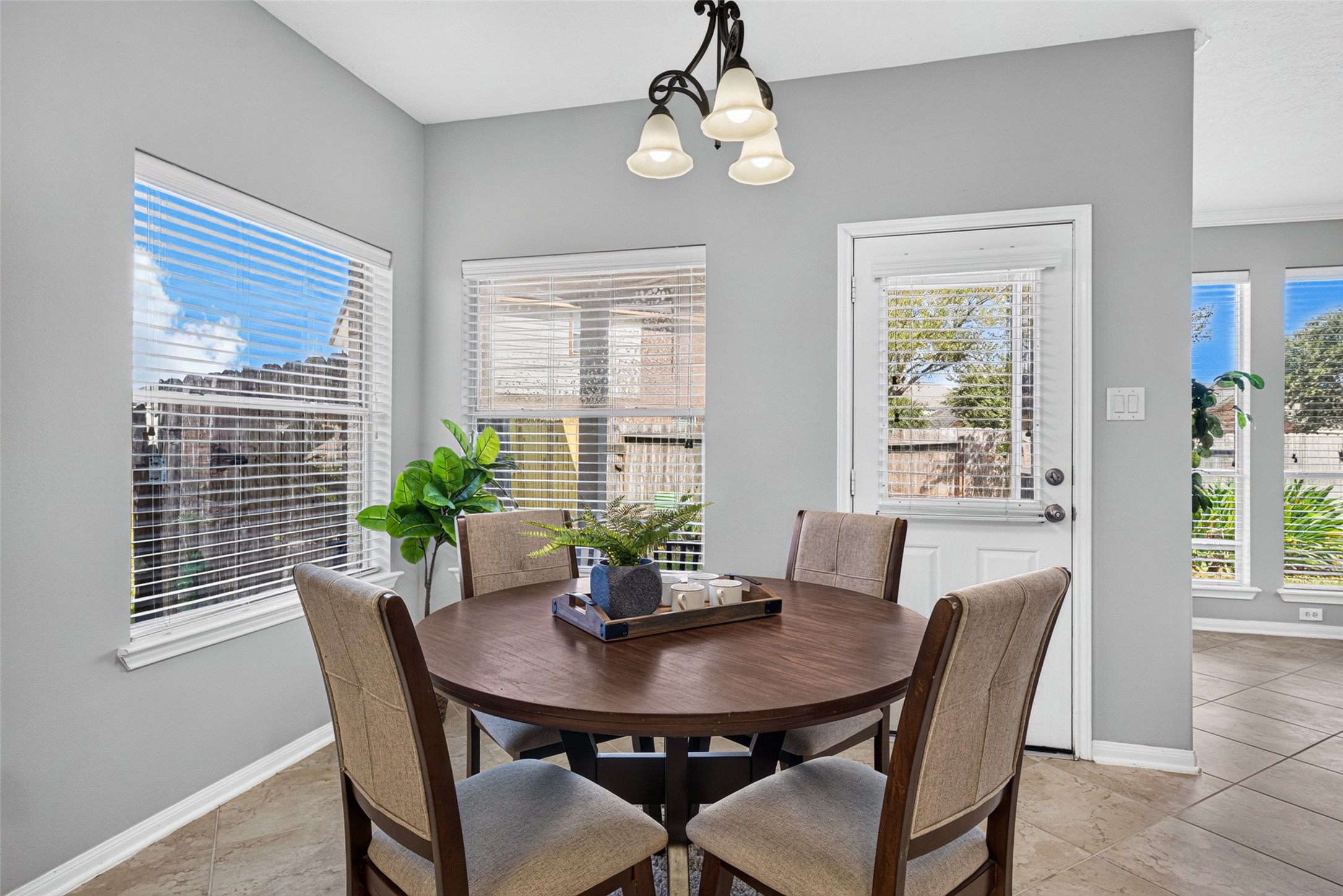 Bright and inviting, the cozy breakfast area seamlessly connects the kitchen and living room for effortless morning routines.