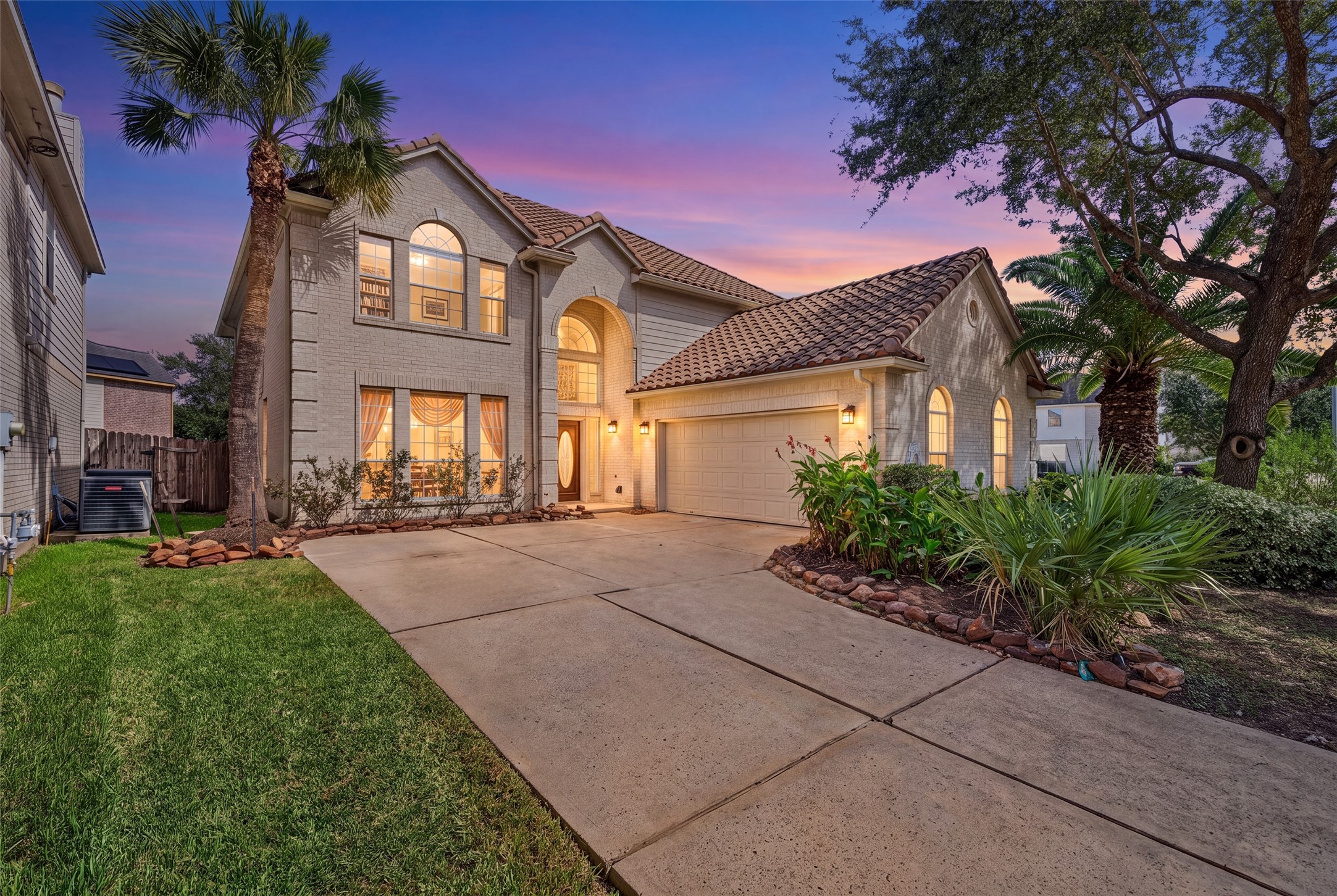 Welcome home to this stunning corner lot framed by lush, manicured landscaping. Welcome home to this stunning corner lot framed by lush, manicured landscaping.