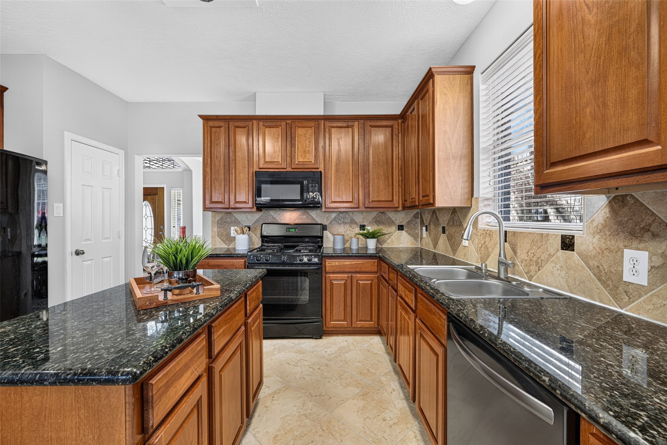 From morning coffee to evening treats, this inviting kitchen is built to nourish both body and soul.