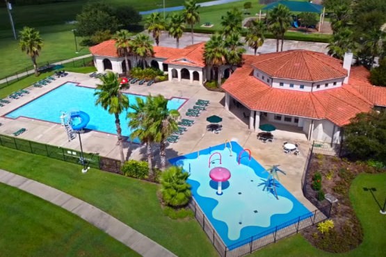30 Palm Villas Drive, Manvel, TX 77578