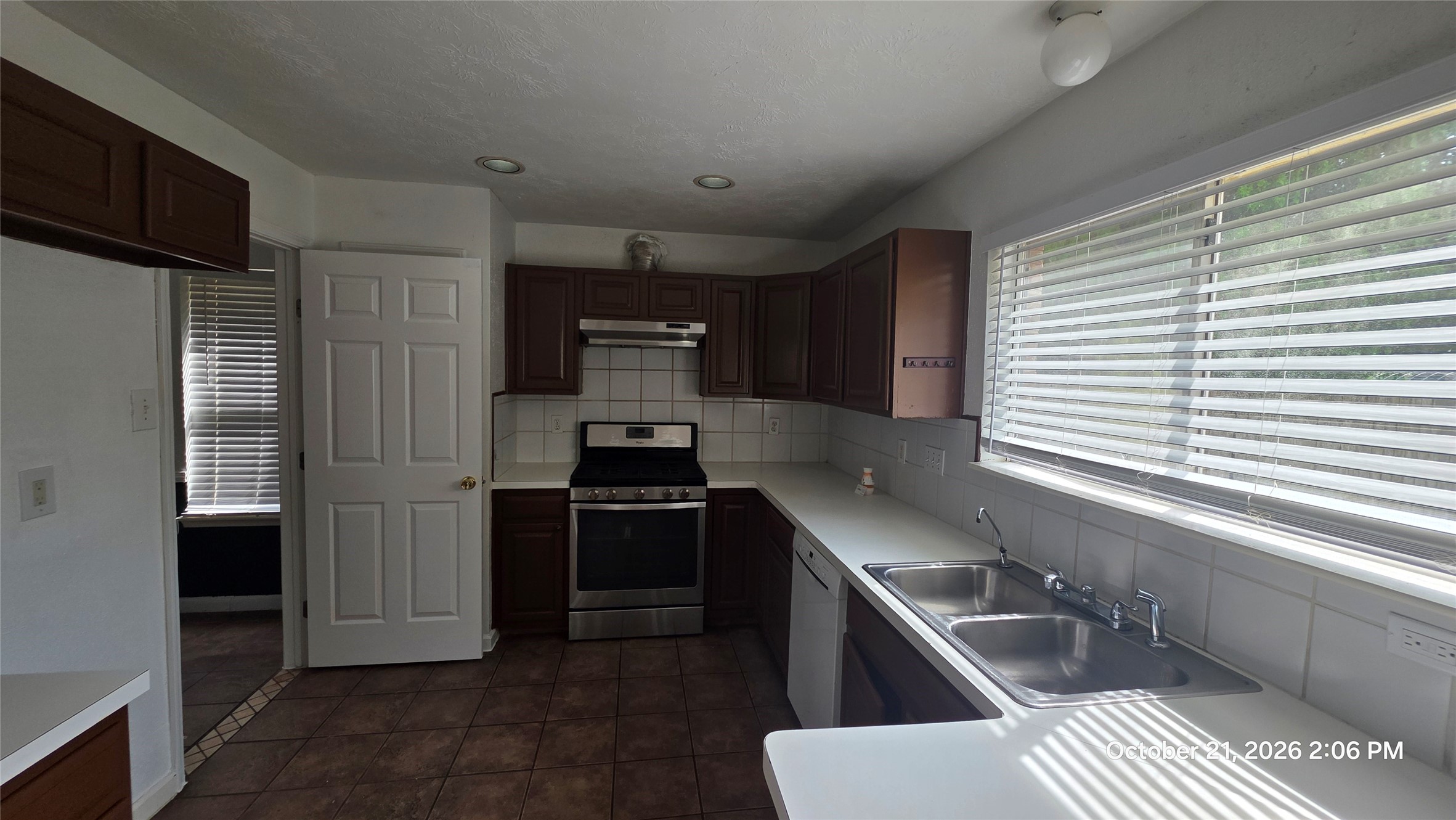 16406 Concord Falls Lane, Sugar Land, TX 77498