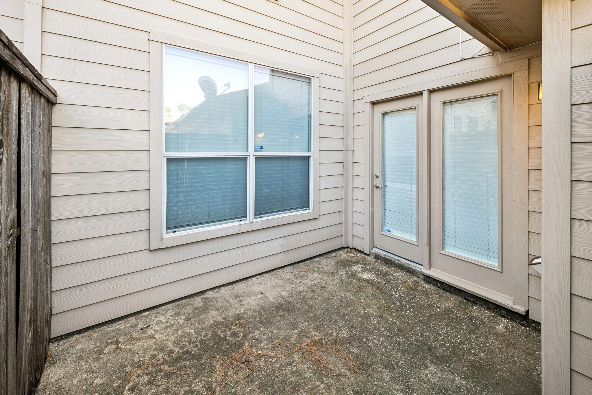 16003 Powder Springs Lane, Houston, TX 77070 16003 Powder Springs Lane, Houston, TX 77070