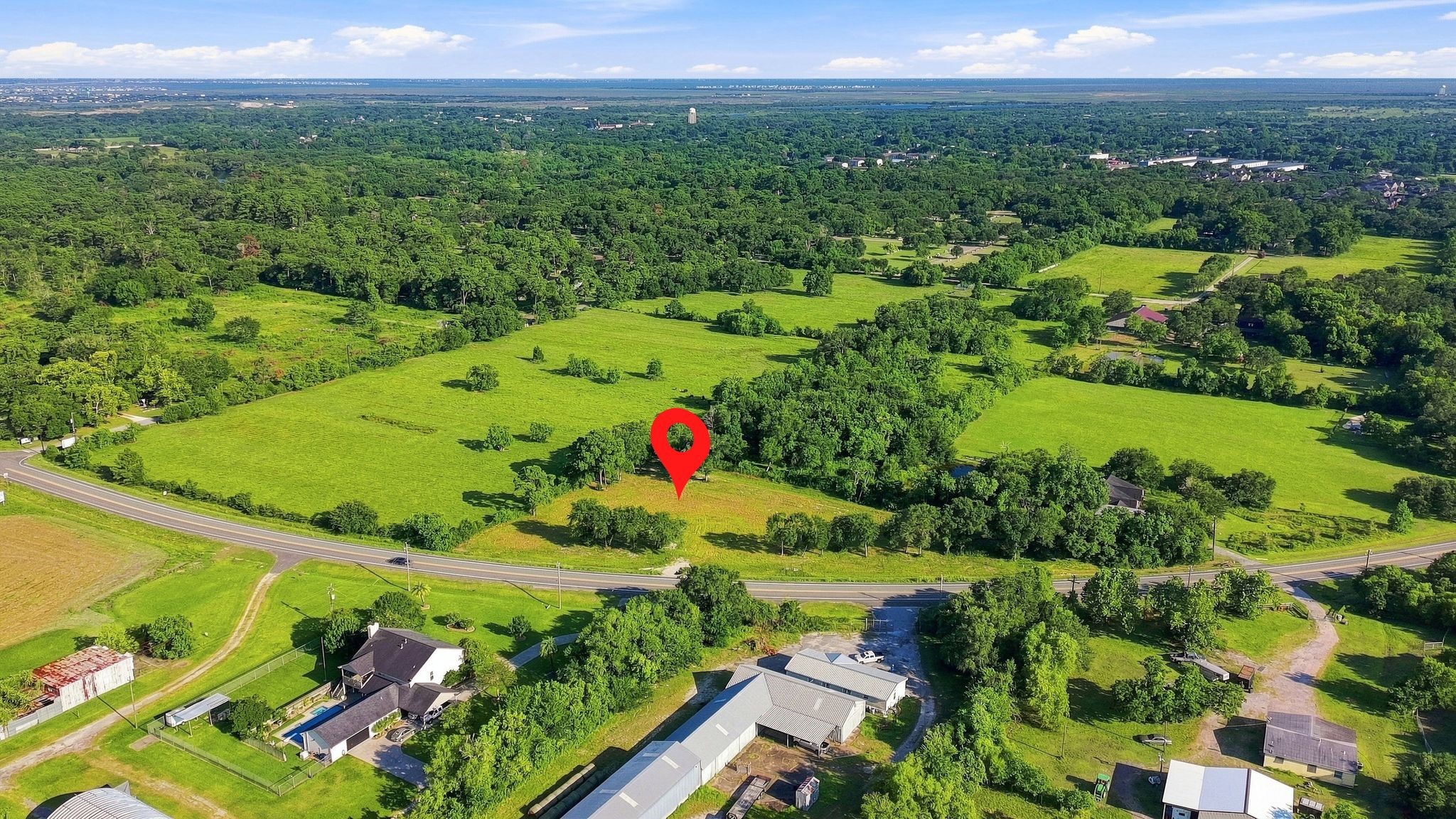 6255 Main Street, Hitchcock, TX 77563