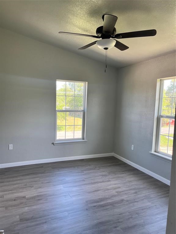 950 11th Street, San Leon, TX 77539