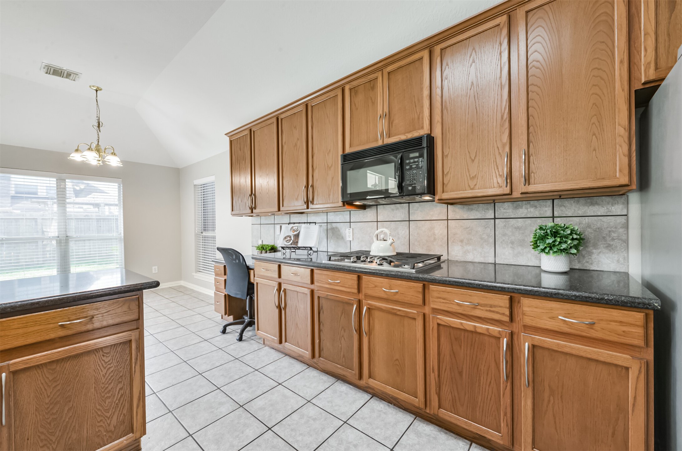 2606 Clay Creek Court, Pearland, TX 77581