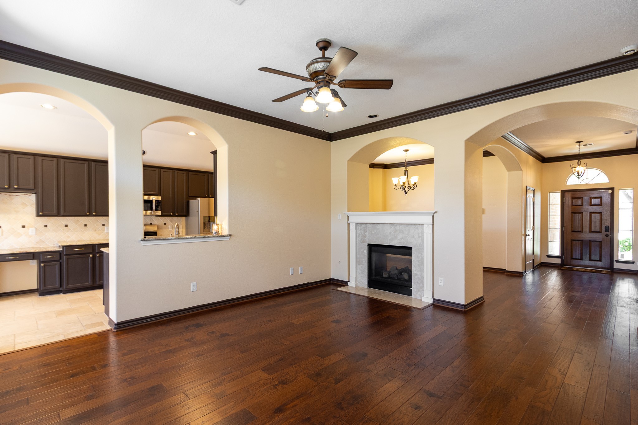 435 Sandstone Creek Lane, Dickinson, TX 77539 435 Sandstone Creek Lane, Dickinson, TX 77539