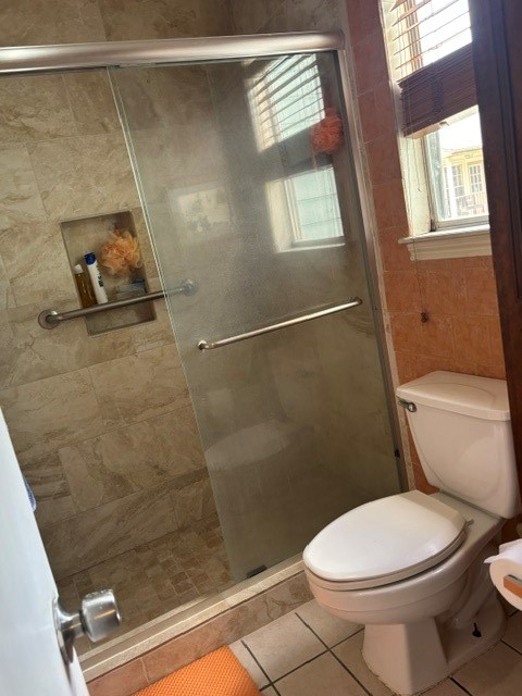 9718 Debbie Lane, Houston, TX 77038