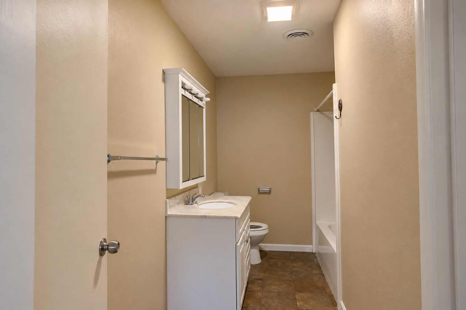 10 Maple Lane, Galveston, TX 77551