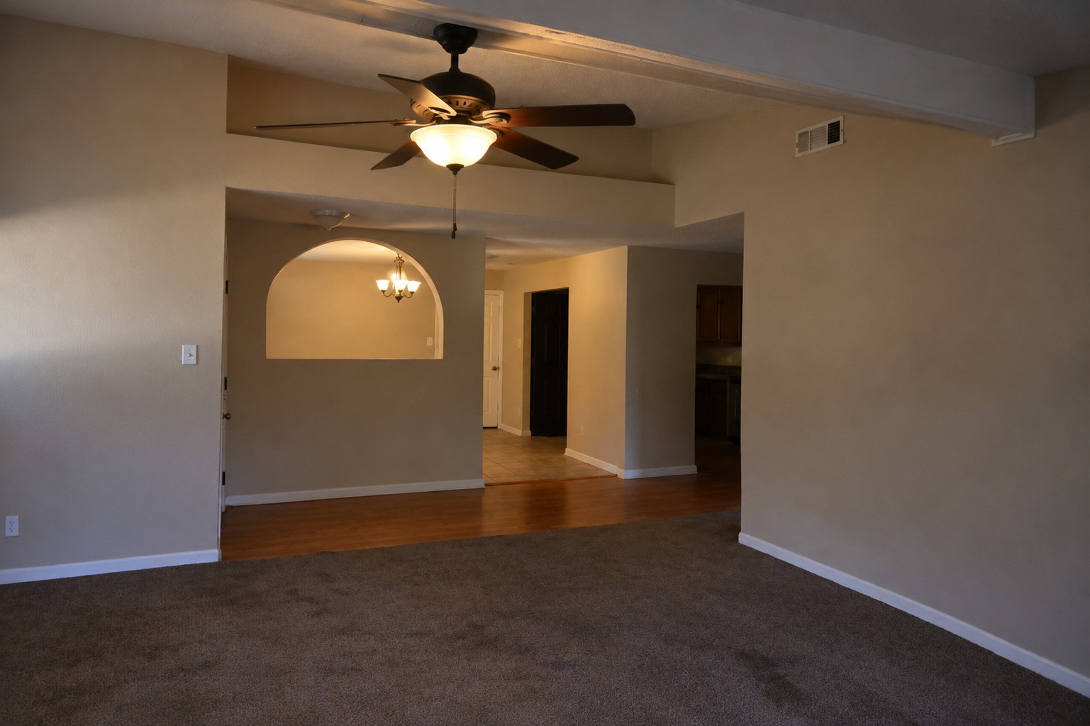 10 Maple Lane, Galveston, TX 77551