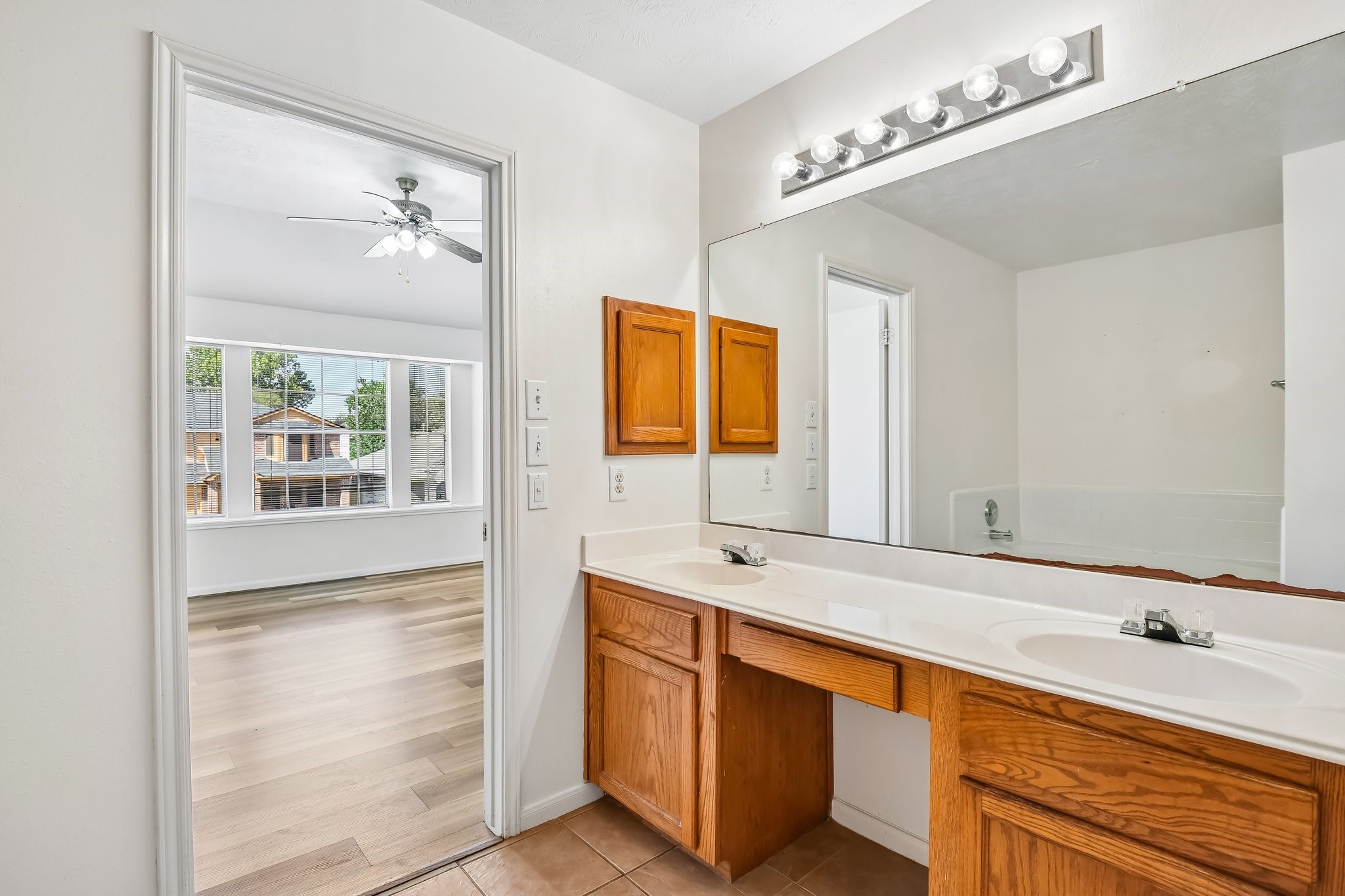 12006 Thornburg Lane, Houston, TX 77067
