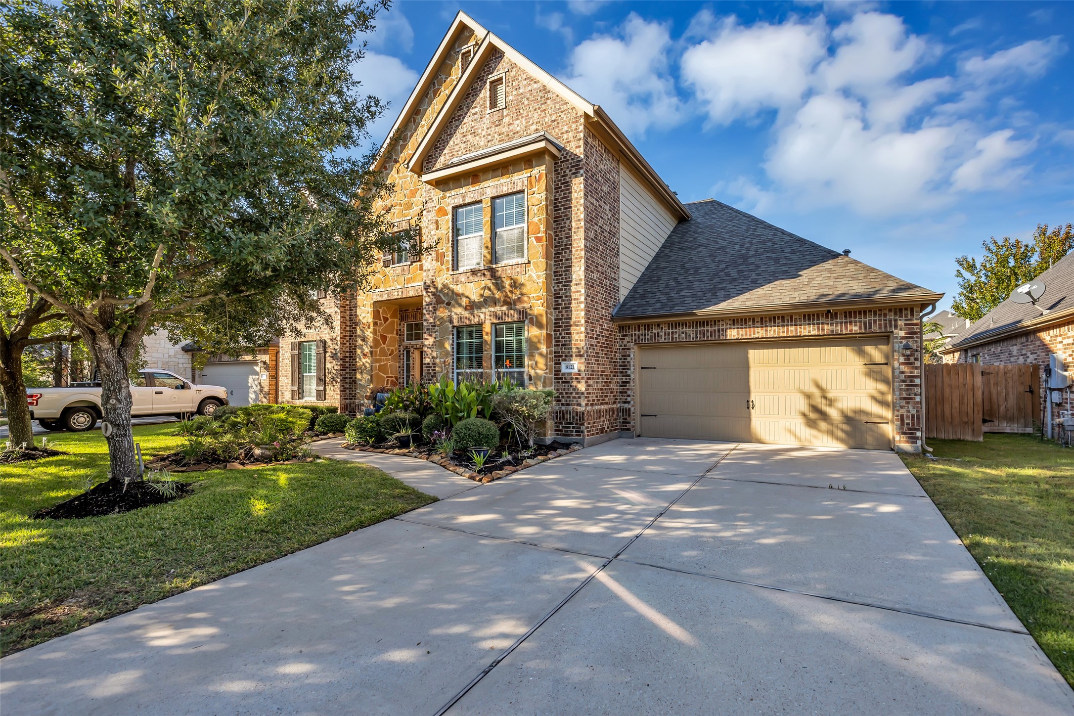 Welcome to 8121 Tranquil Lake in Harpers Preserve! Welcome to 8121 Tranquil Lake in Harpers Preserve!