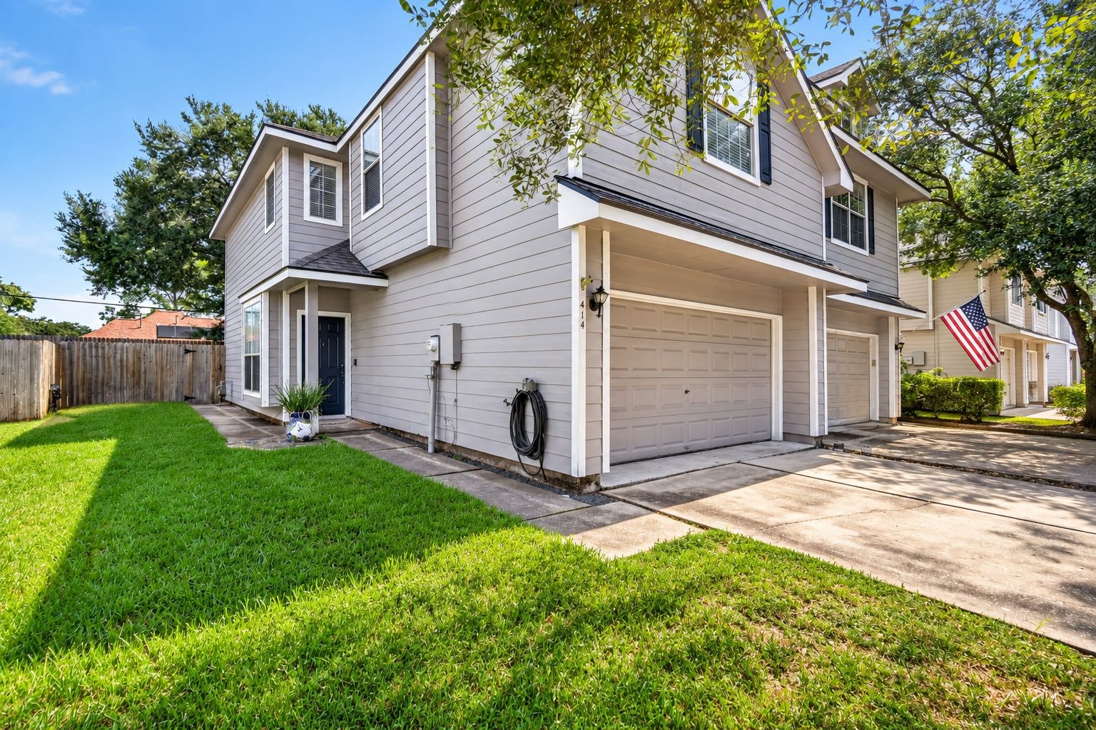 414 Folk Crest Lane, Dickinson, TX 77539