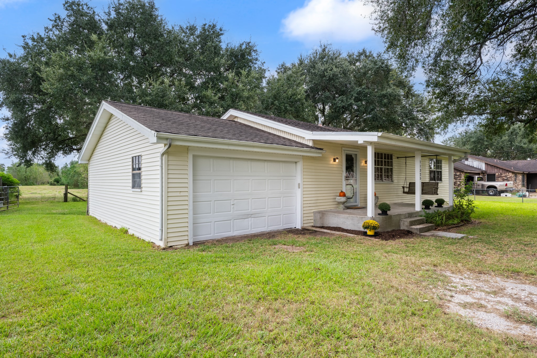 11325 32nd Street, Santa Fe, TX 77510