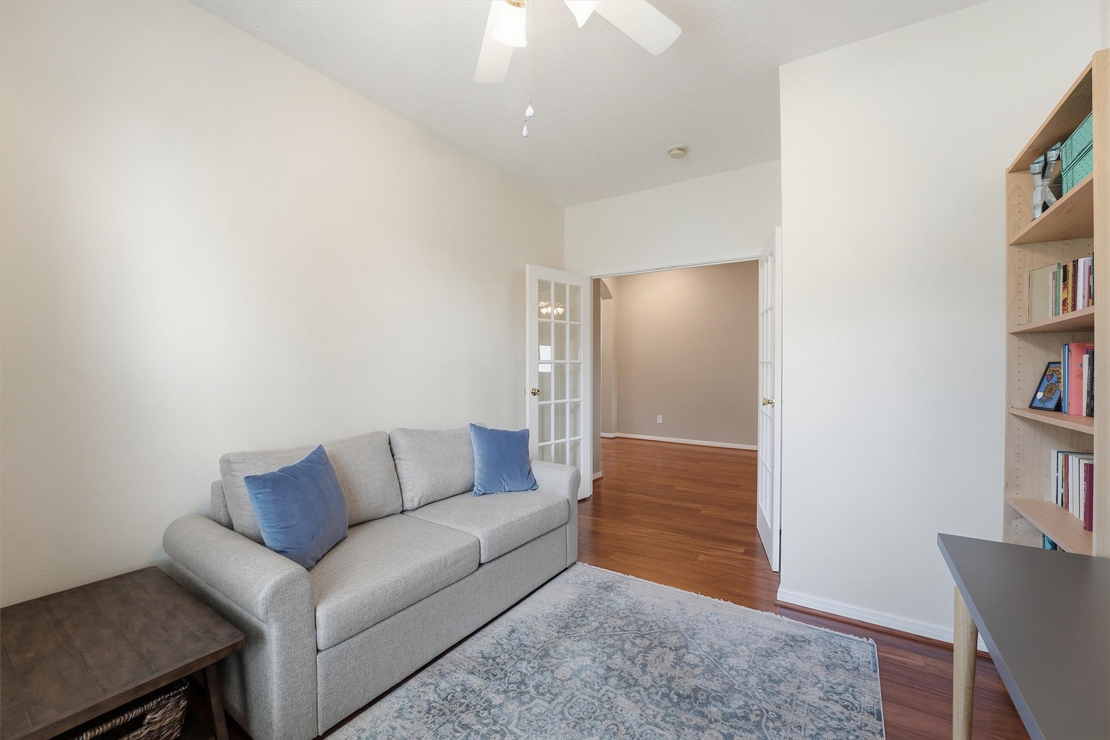 222 Meadowhill Lane, Dickinson, TX 77539