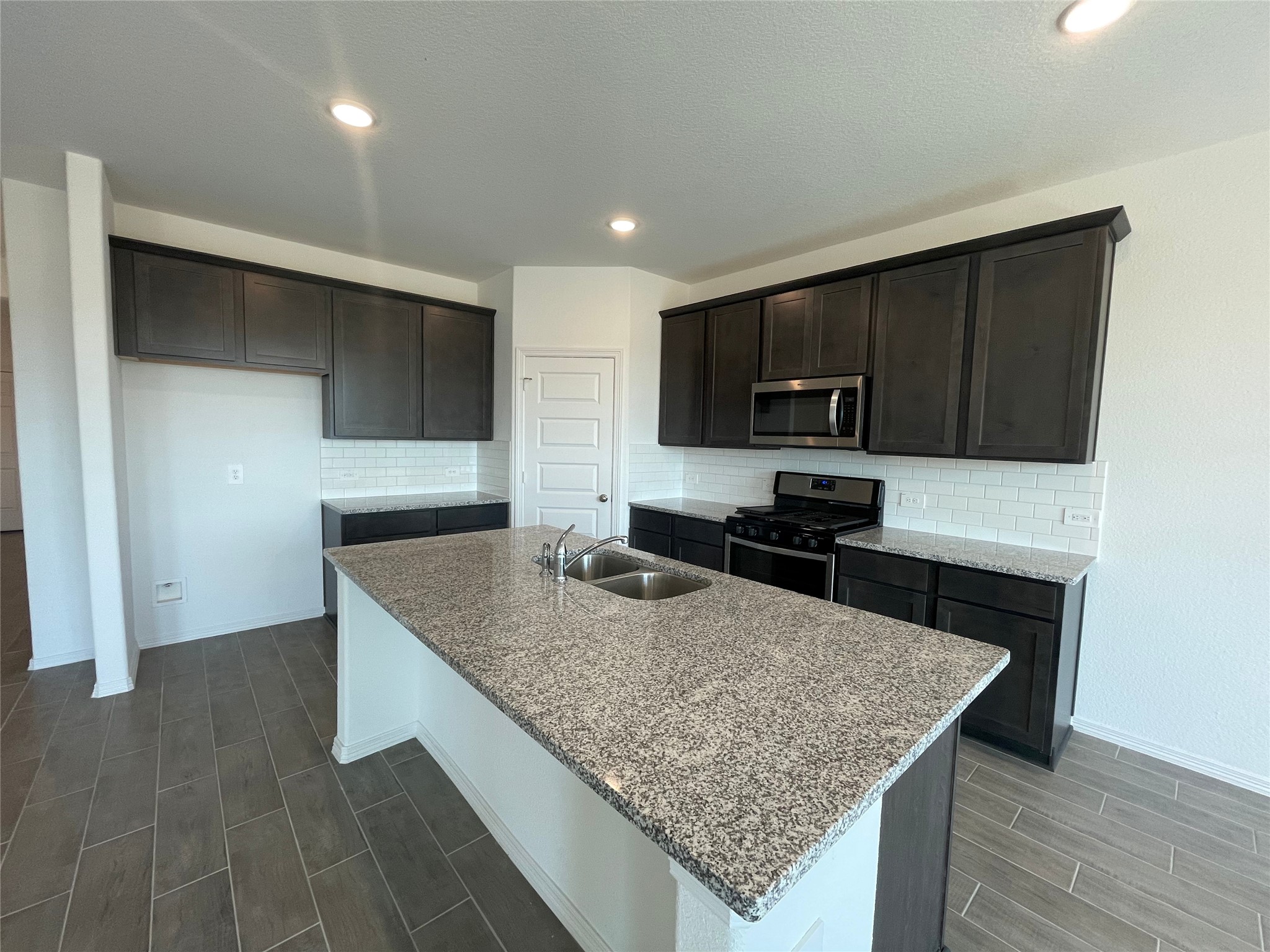 9669 Caney Trails Road, Conroe, TX 77303 9669 Caney Trails Road, Conroe, TX 77303