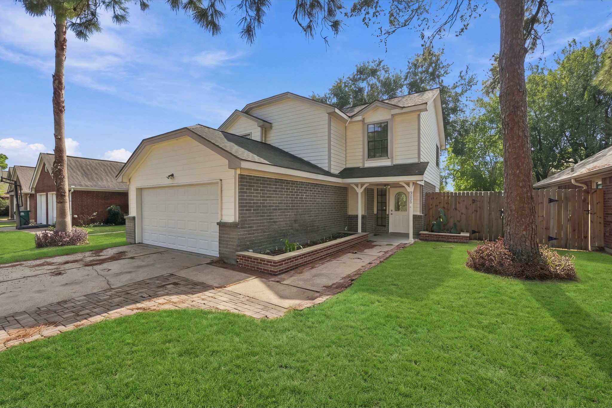 5203 E Pagewick Drive, Houston, TX 77041 5203 E Pagewick Drive, Houston, TX 77041