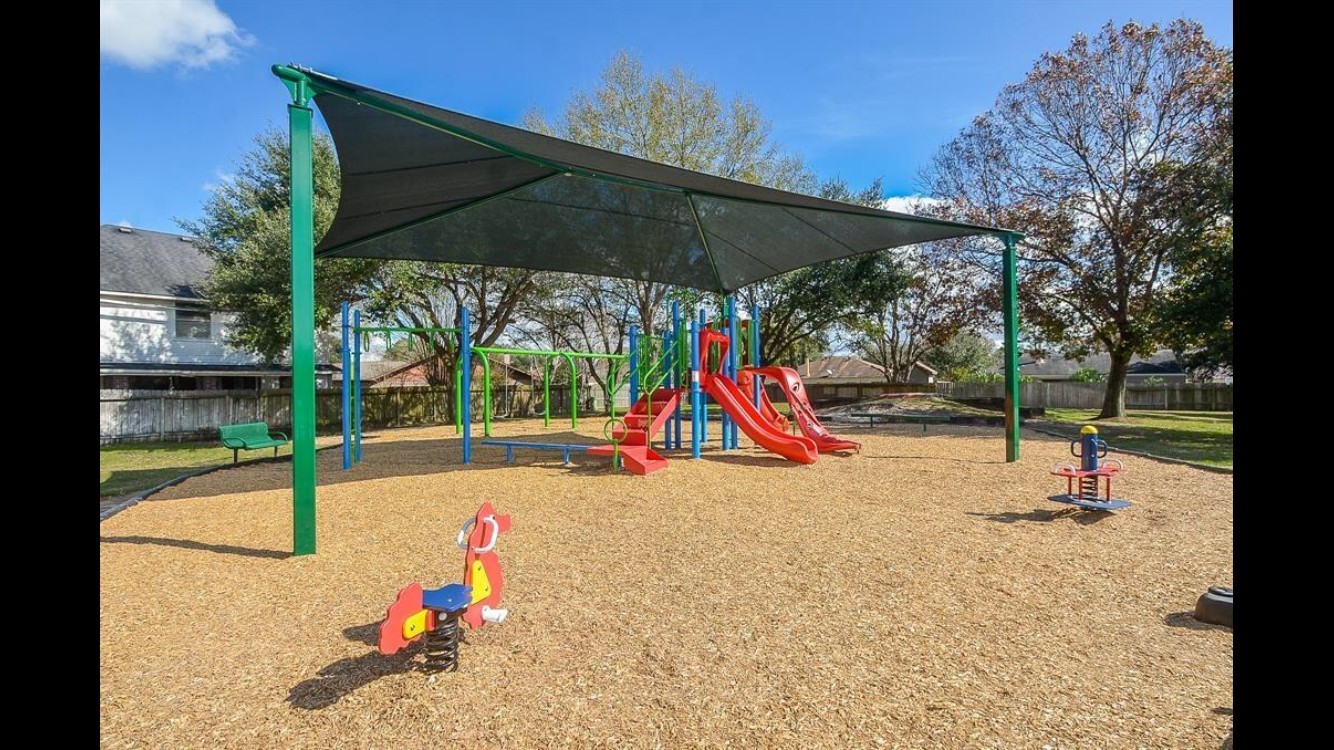 5203 E Pagewick Drive, Houston, TX 77041
