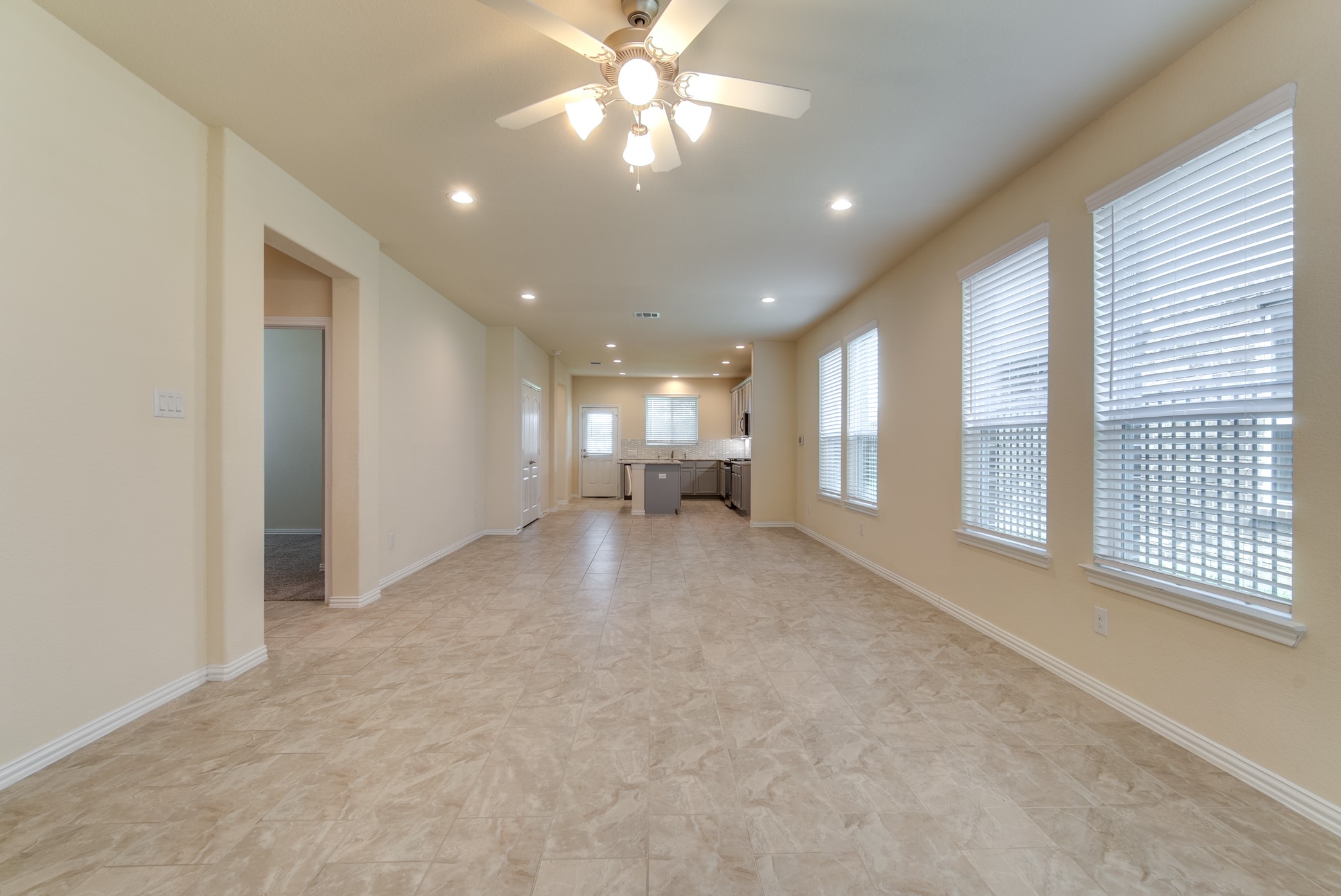13018 Leisure Cove Drive, Texas City, TX 77568