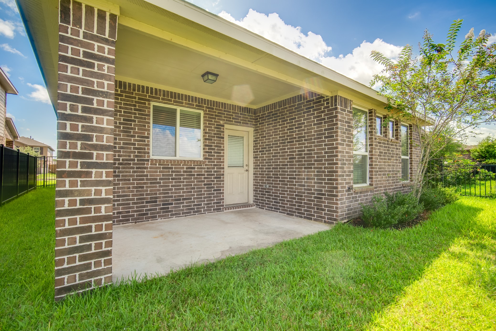 13018 Leisure Cove Drive, Texas City, TX 77568
