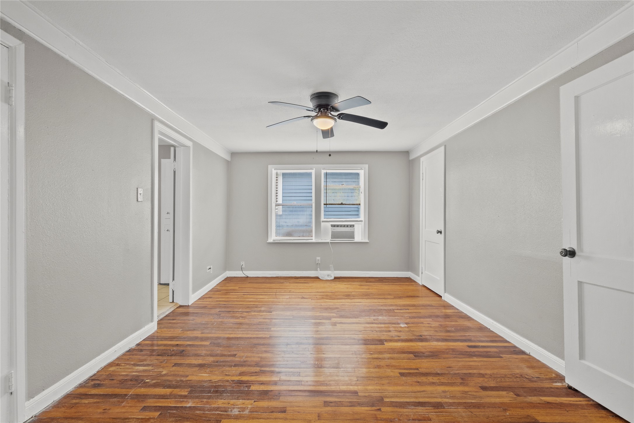 4020 Avenue O 1/2, #Down, Galveston, TX 77550