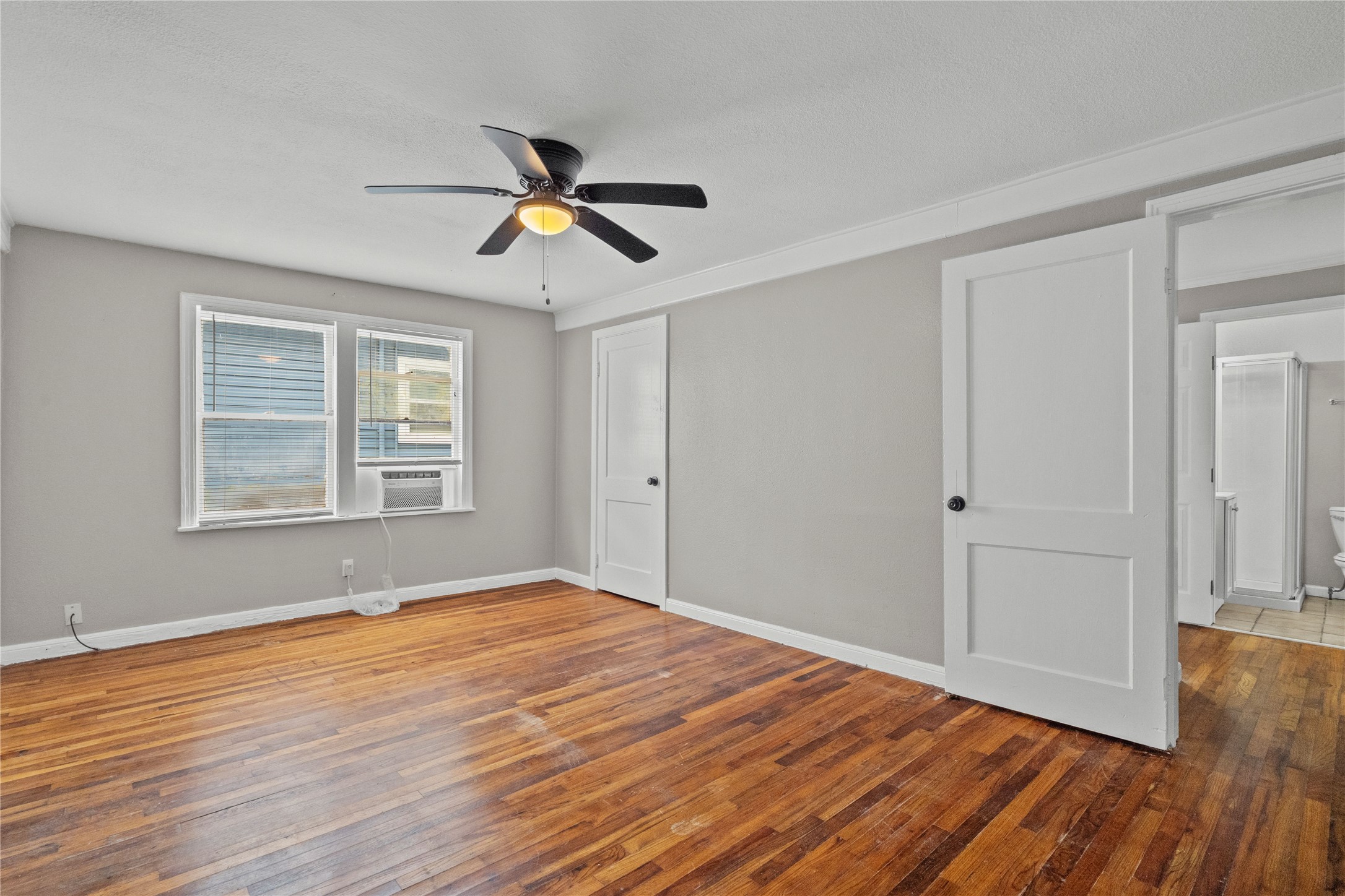 4020 Avenue O 1/2, #Down, Galveston, TX 77550