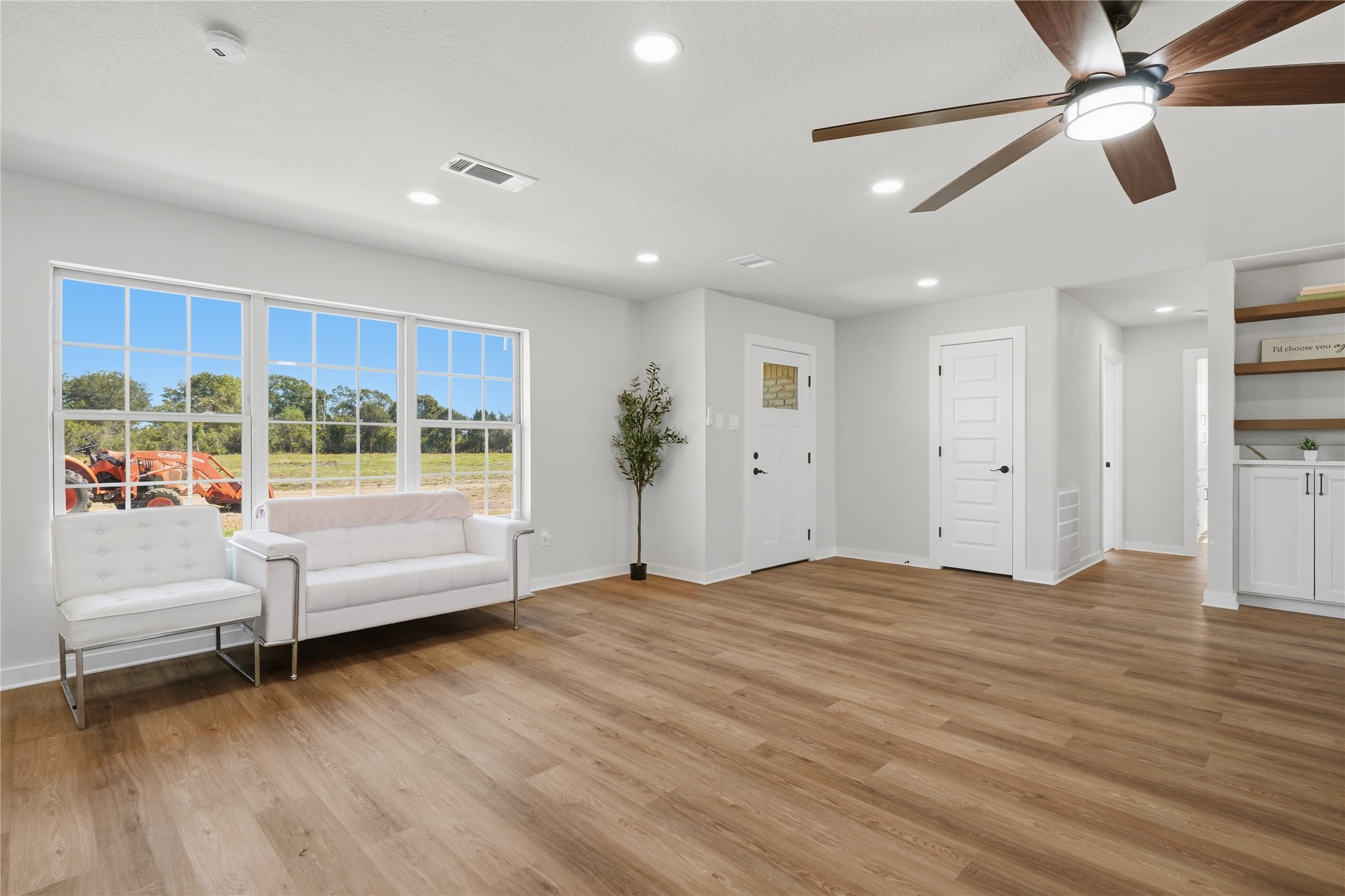 4918 Farmer Road, Alvin, TX 77511 4918 Farmer Road, Alvin, TX 77511