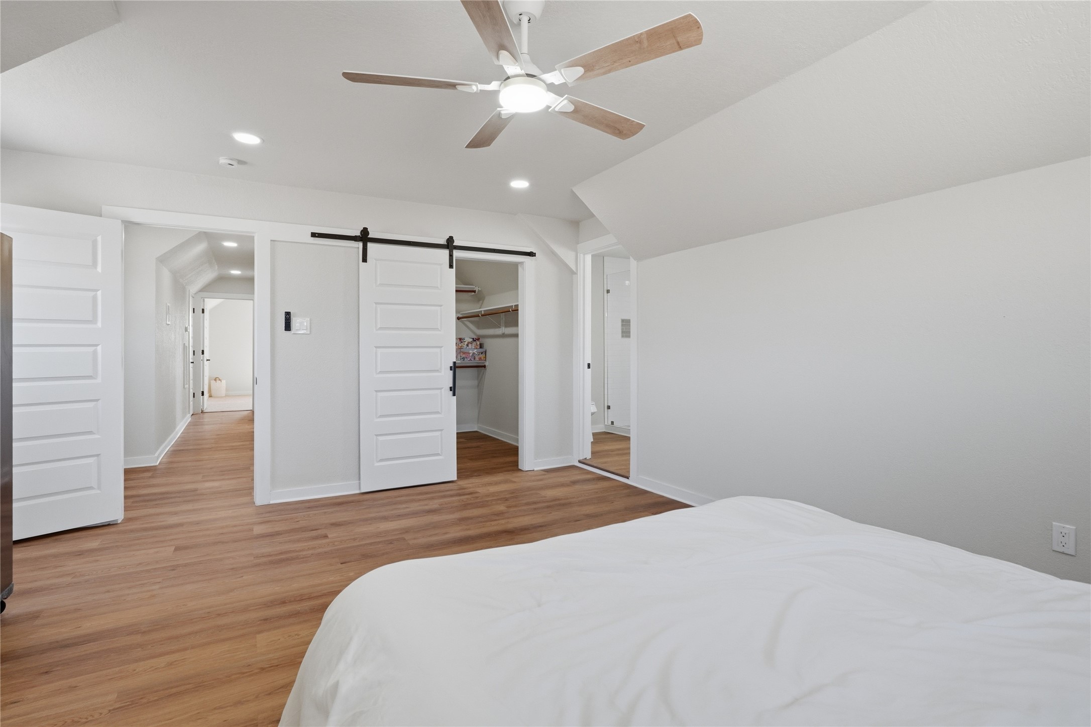 4918 Farmer Road, Alvin, TX 77511