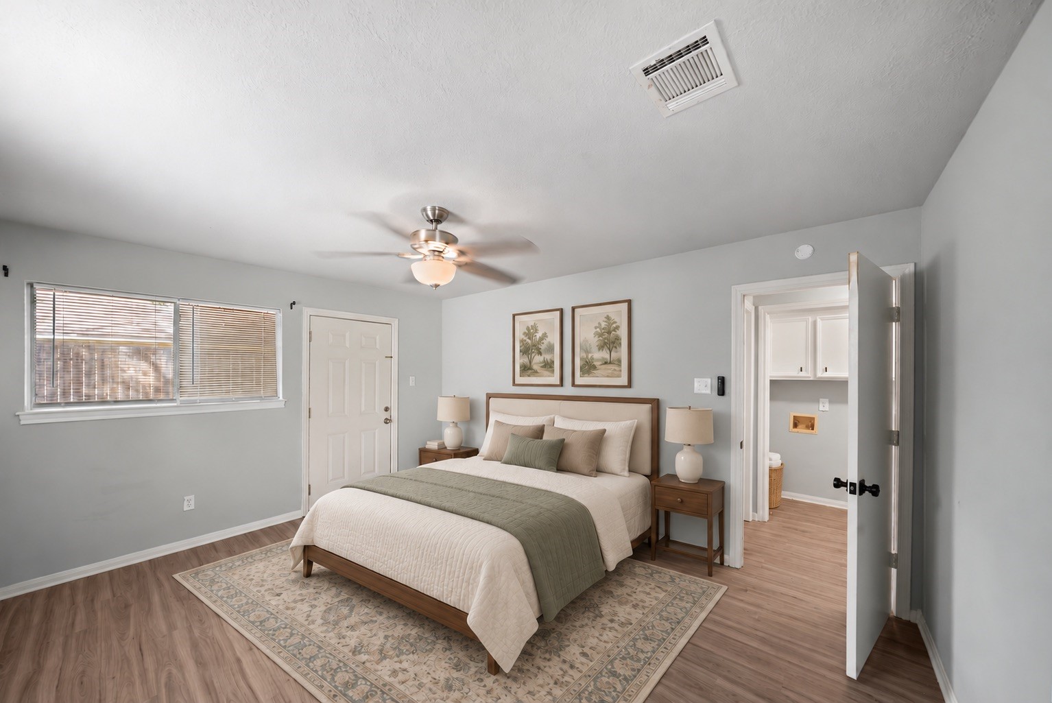1725 Hazelwood Drive, Conroe, TX 77301