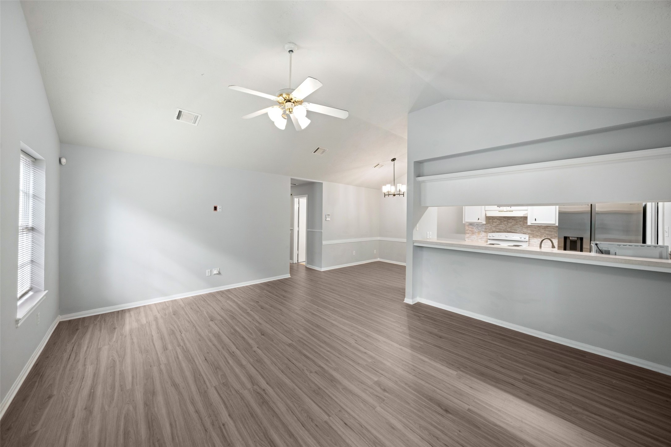1725 Hazelwood Drive, Conroe, TX 77301