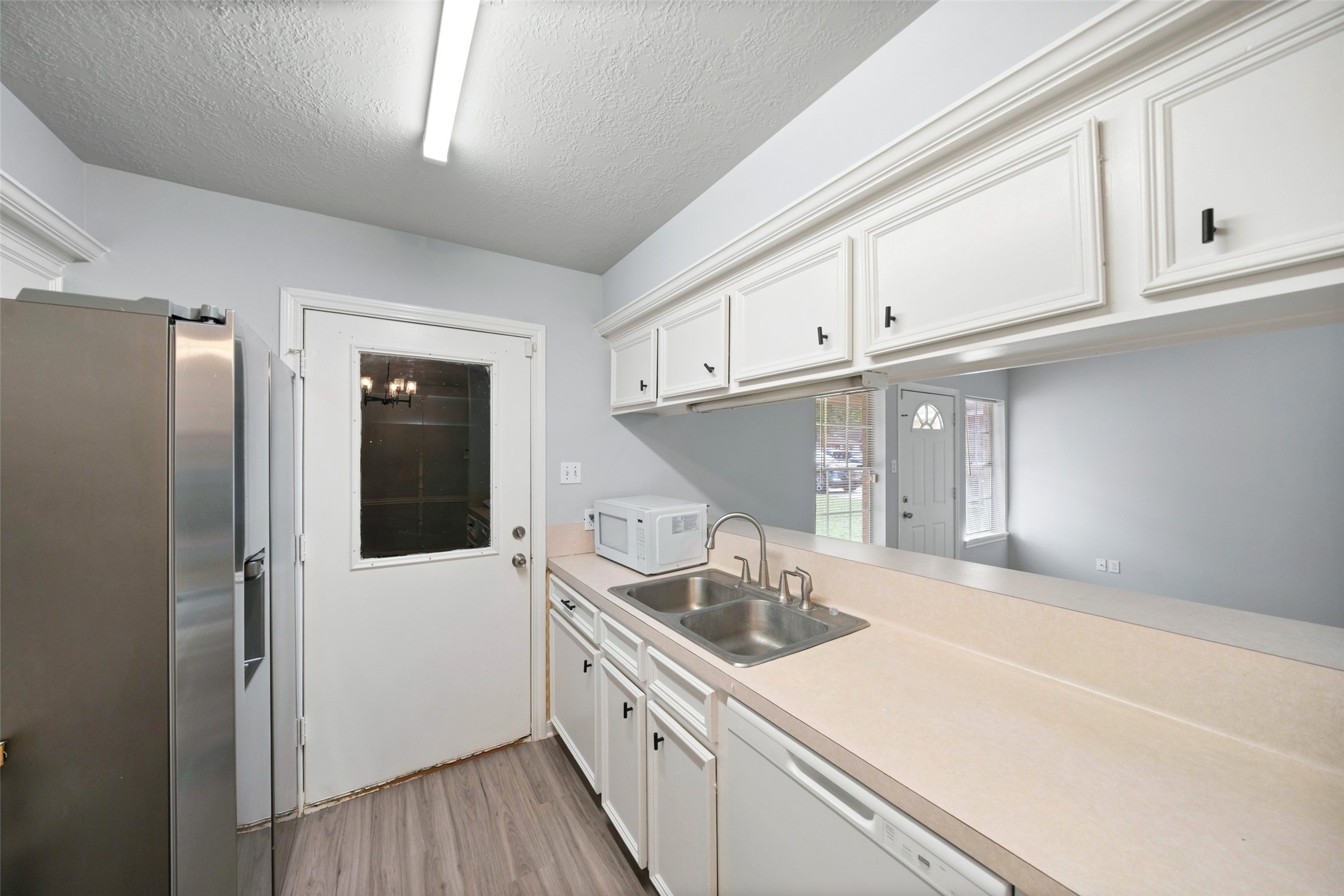 1725 Hazelwood Drive, Conroe, TX 77301