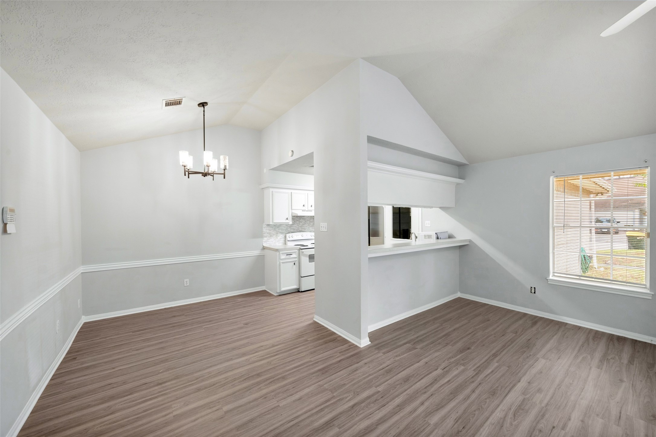 1725 Hazelwood Drive, Conroe, TX 77301