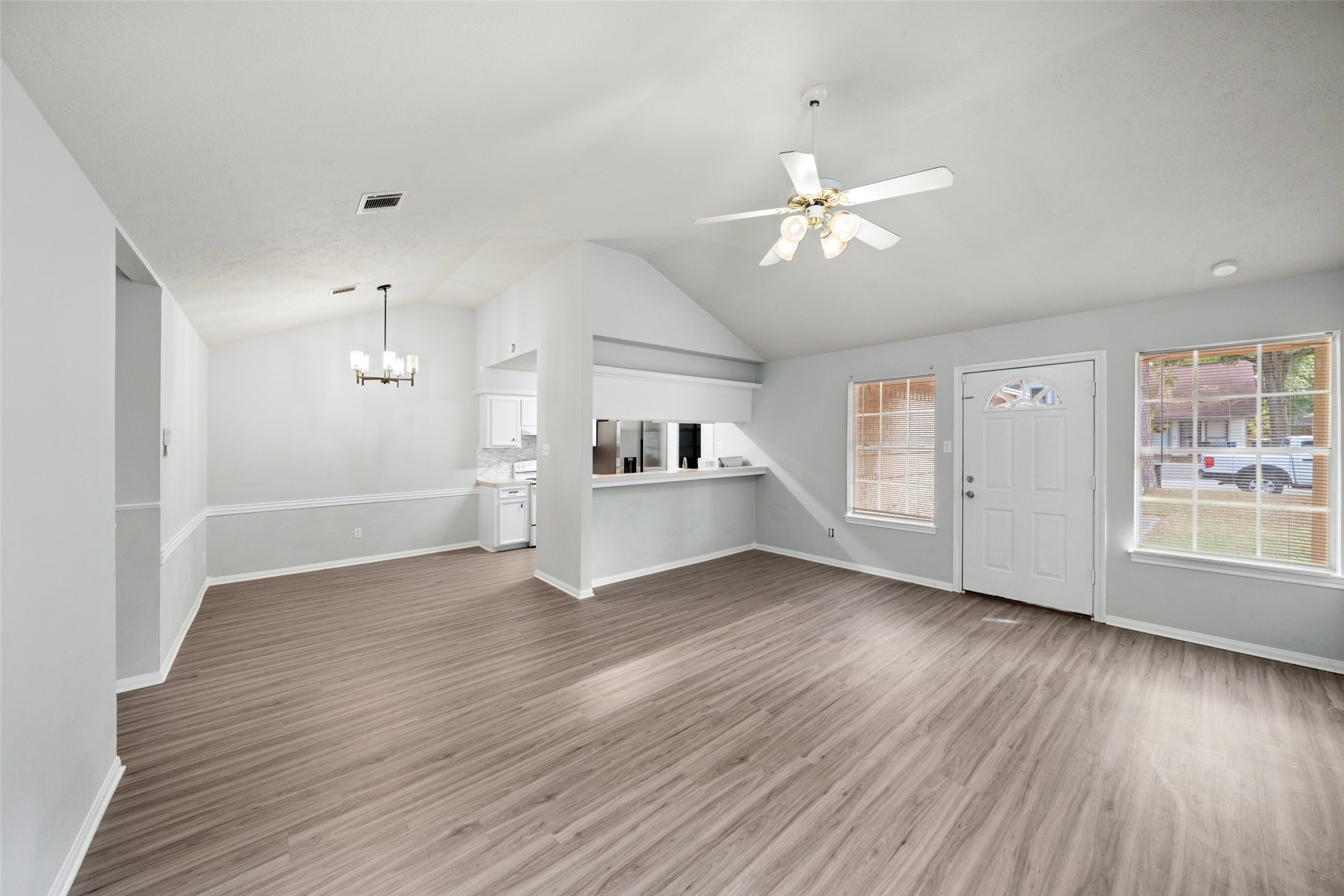 1725 Hazelwood Drive, Conroe, TX 77301