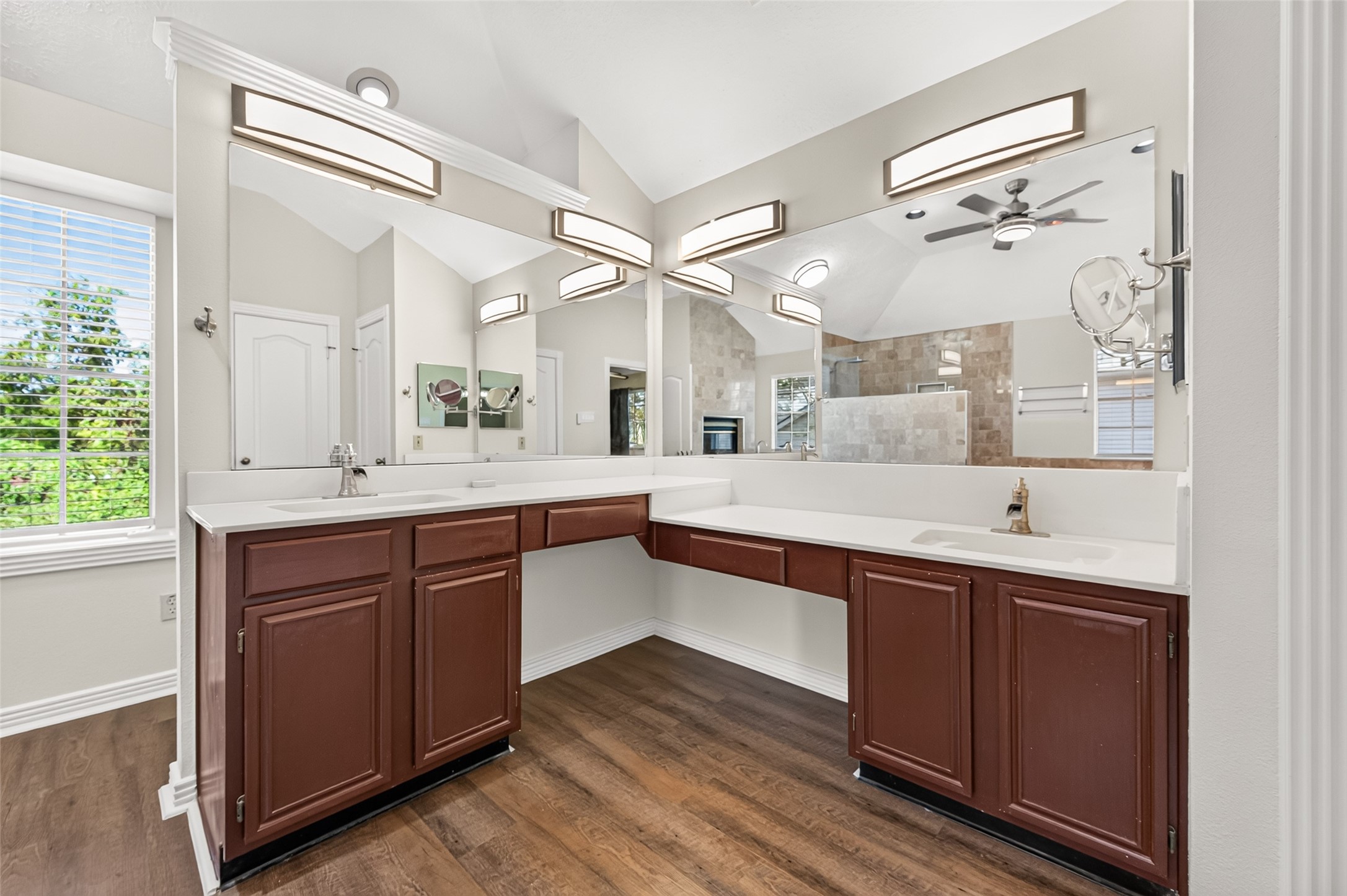 3643 Timothy Lane, Richmond, TX 77406