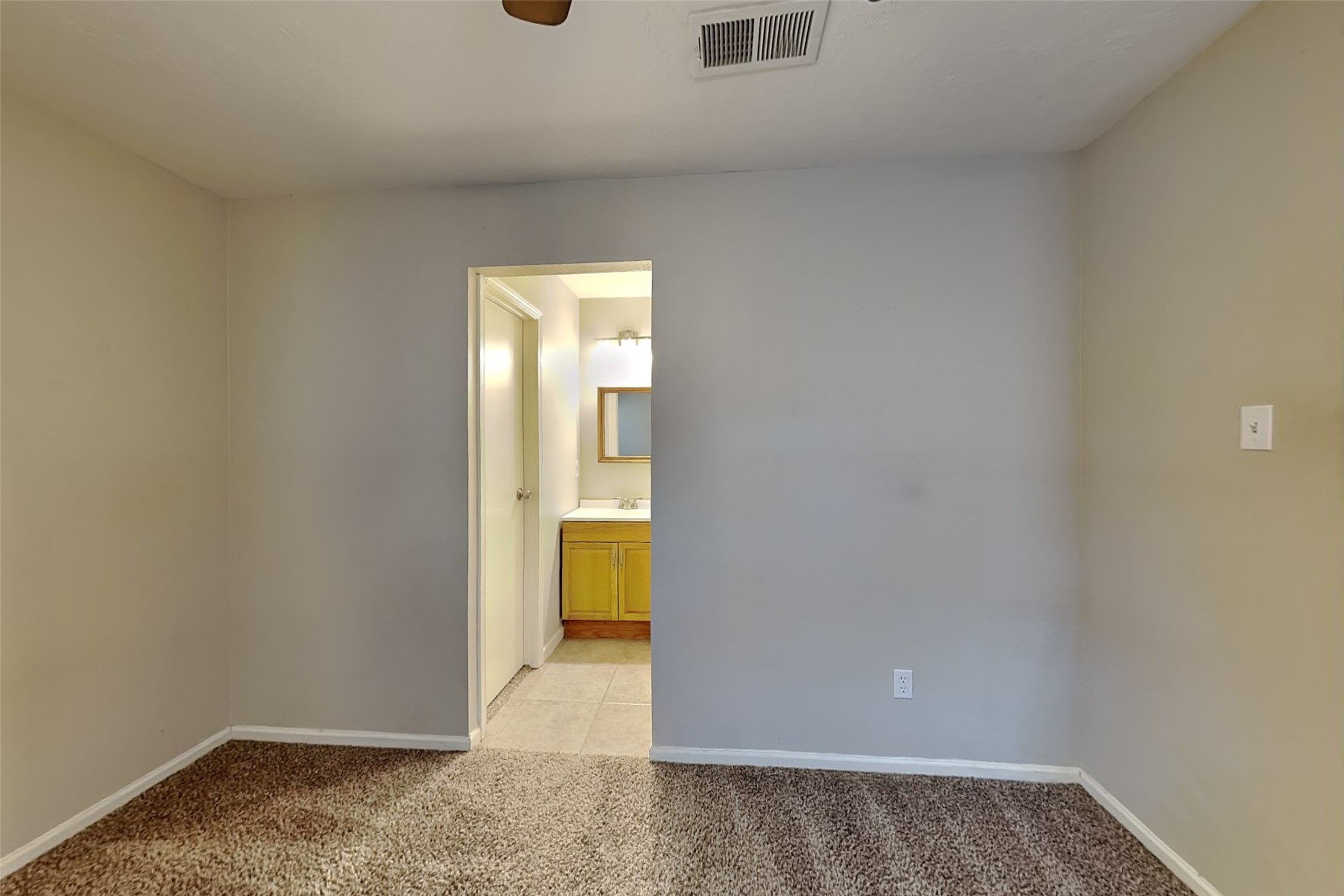 60 S Brookberry Court, The Woodlands, TX 77381