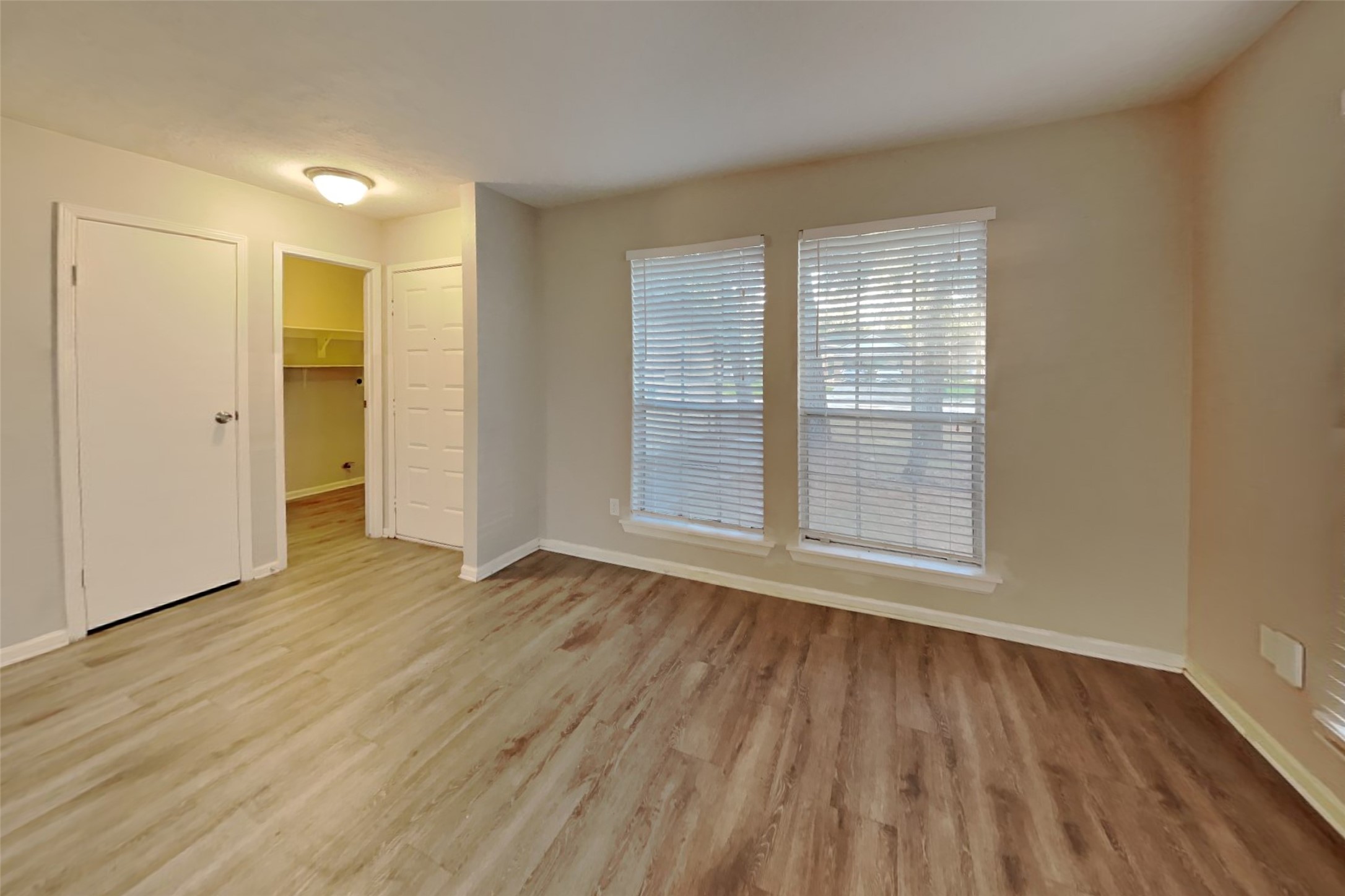 60 S Brookberry Court, The Woodlands, TX 77381