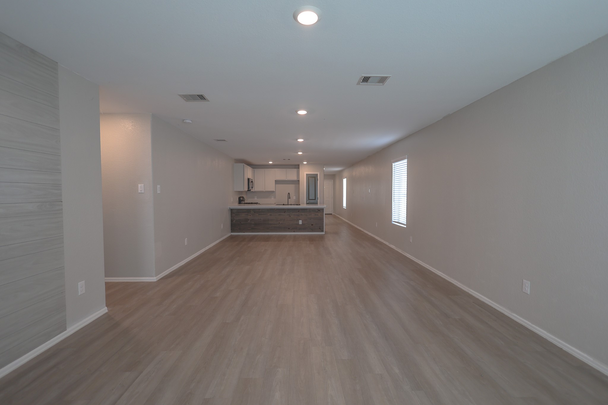104 Austin Road, Angleton, TX 77515
