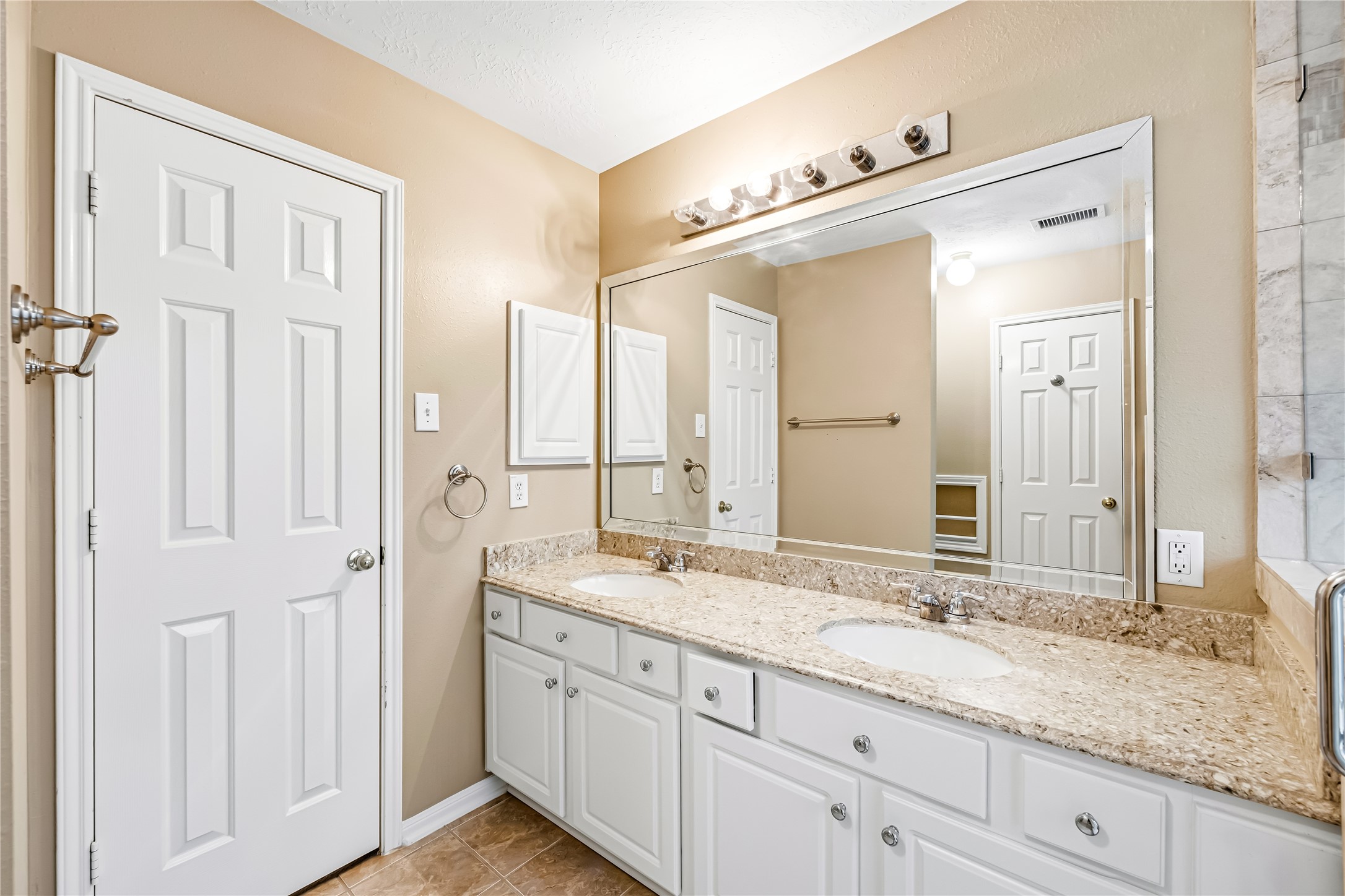 11123 Cactus Point Court, Houston, TX 77095