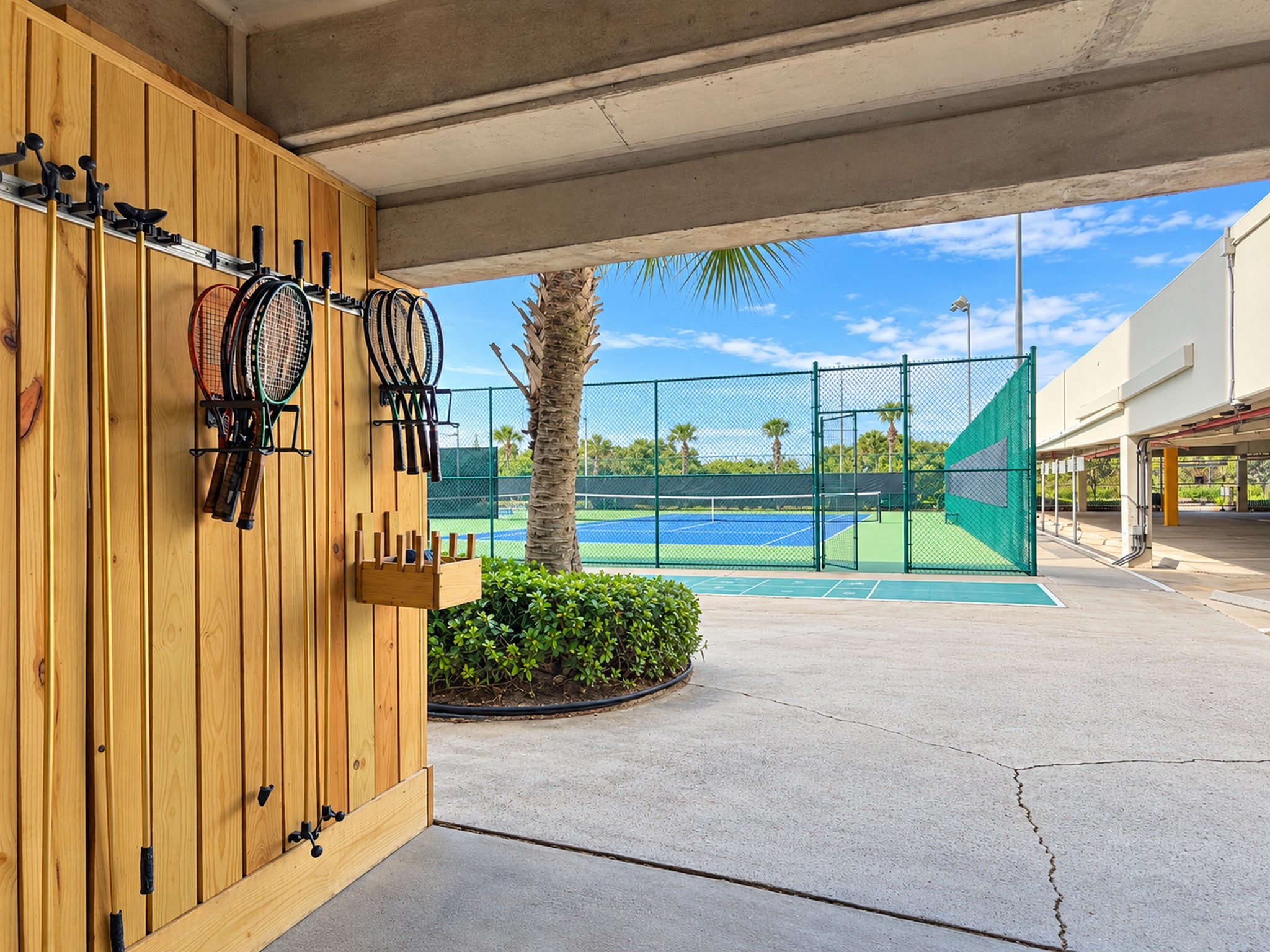 1401 E Beach Drive, #1101, Galveston, TX 77550