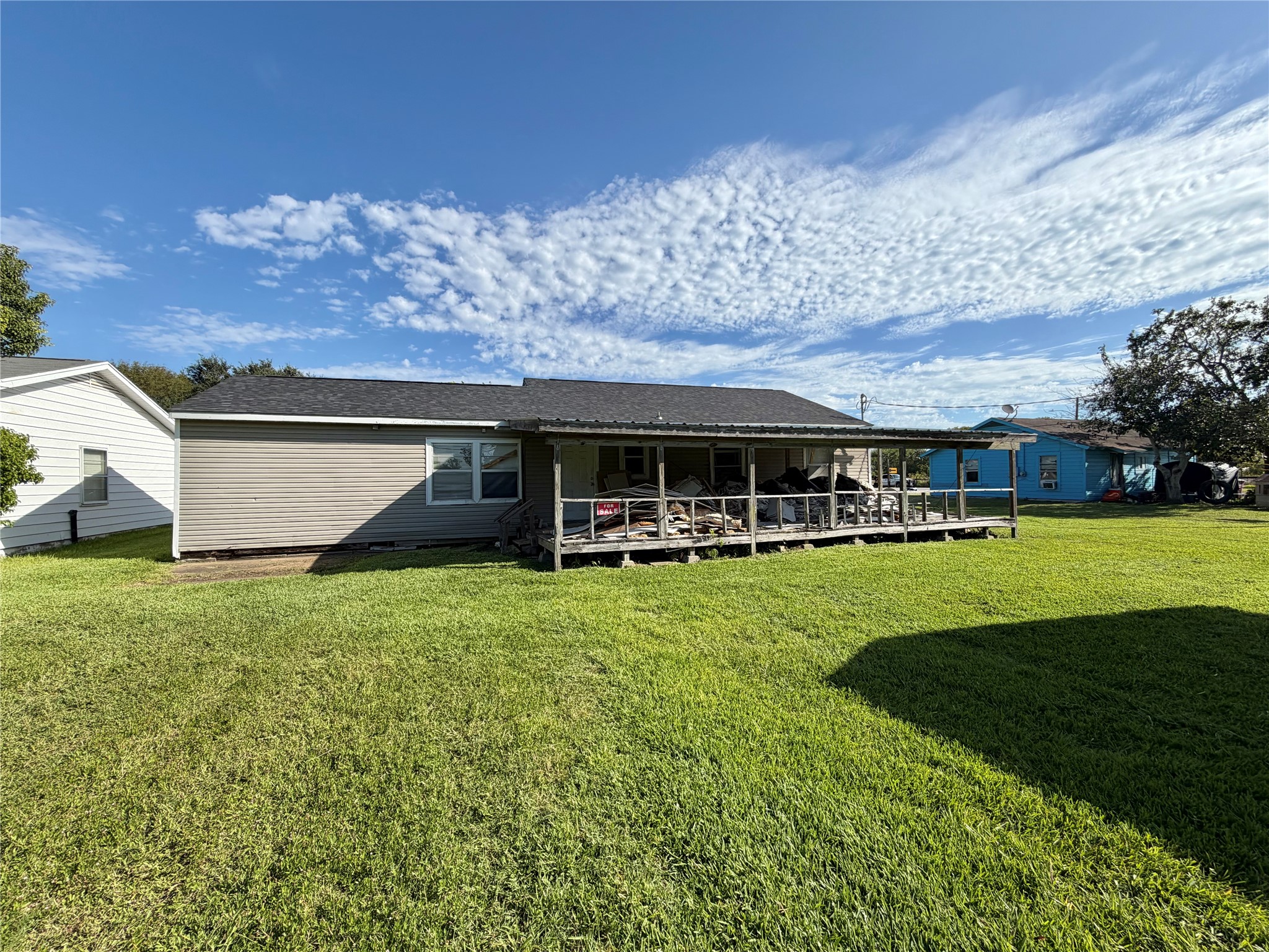 711 W 7th Street, Freeport, TX 77541