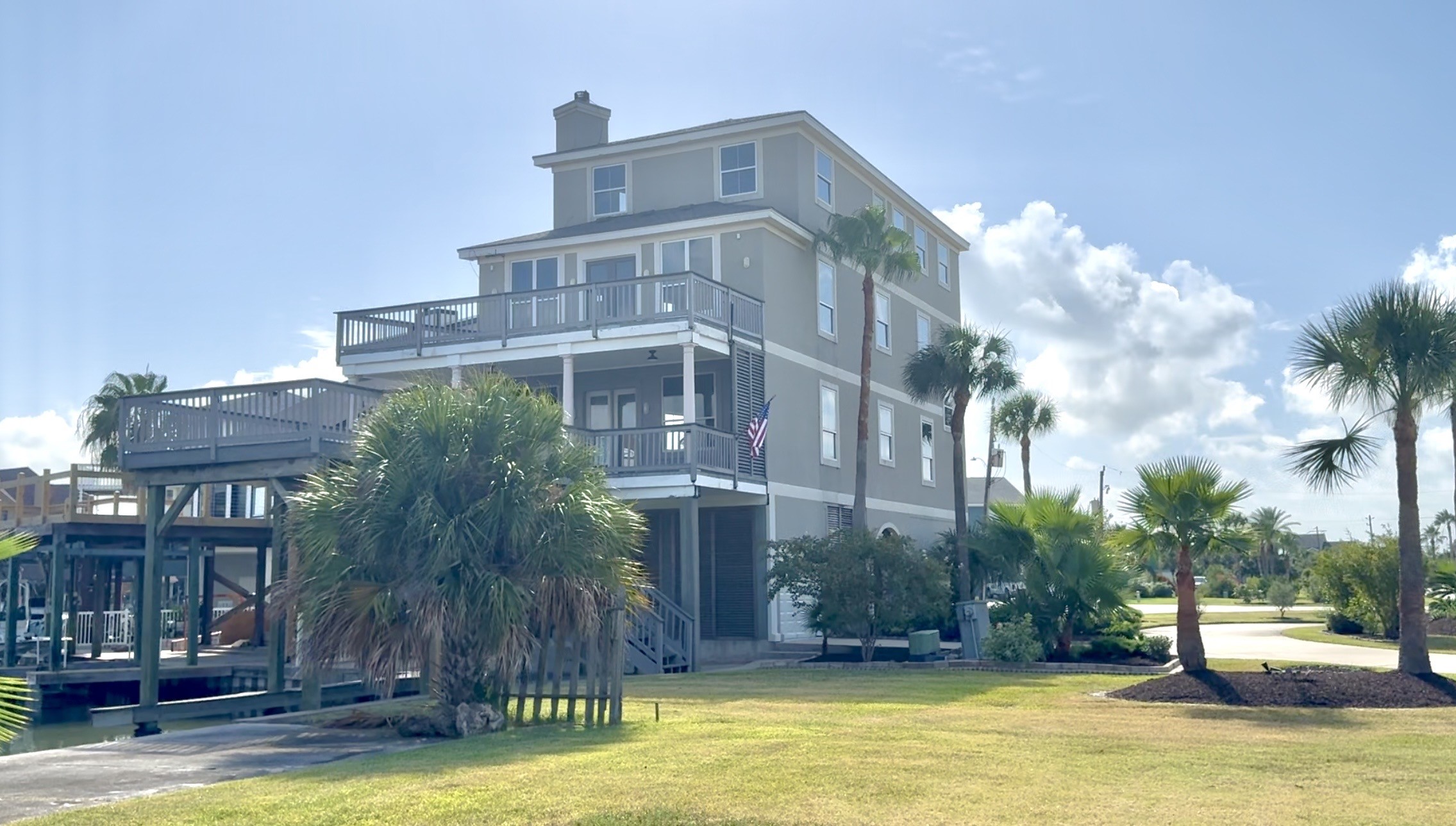 1854 Tiki Drive, Tiki Island, TX 77554 1854 Tiki Drive, Tiki Island, TX 77554