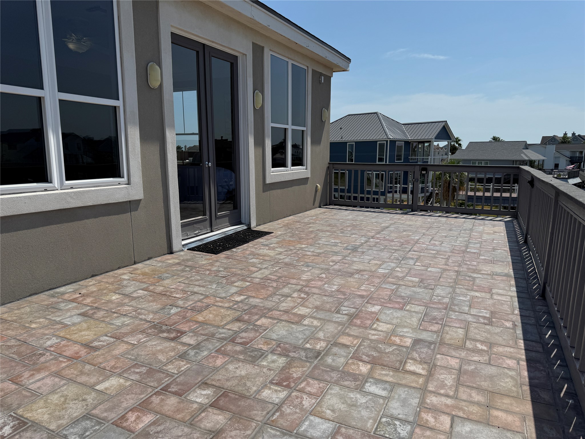 Second floor patio panaramic view