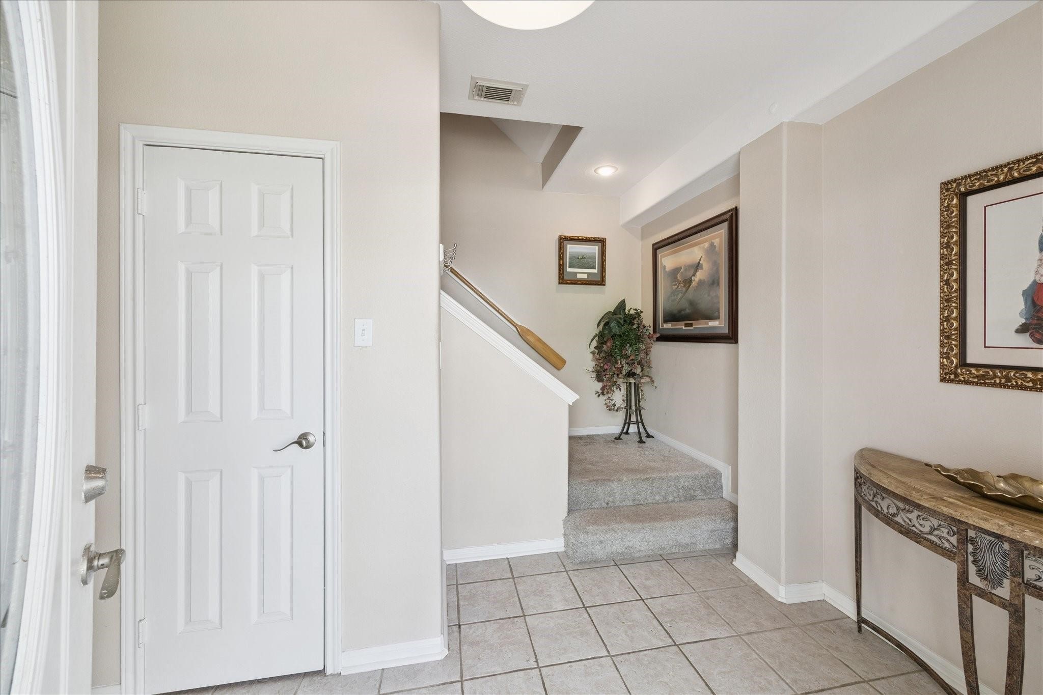 33 N Flamingo Street, La Marque, TX 77568 33 N Flamingo Street, La Marque, TX 77568