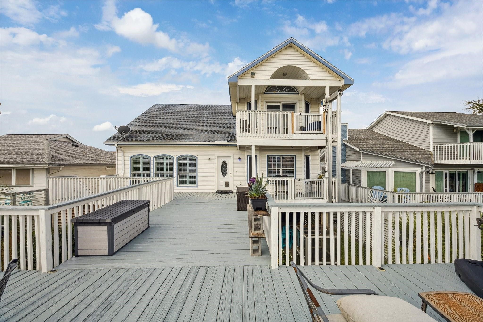 33 N Flamingo Street, La Marque, TX 77568