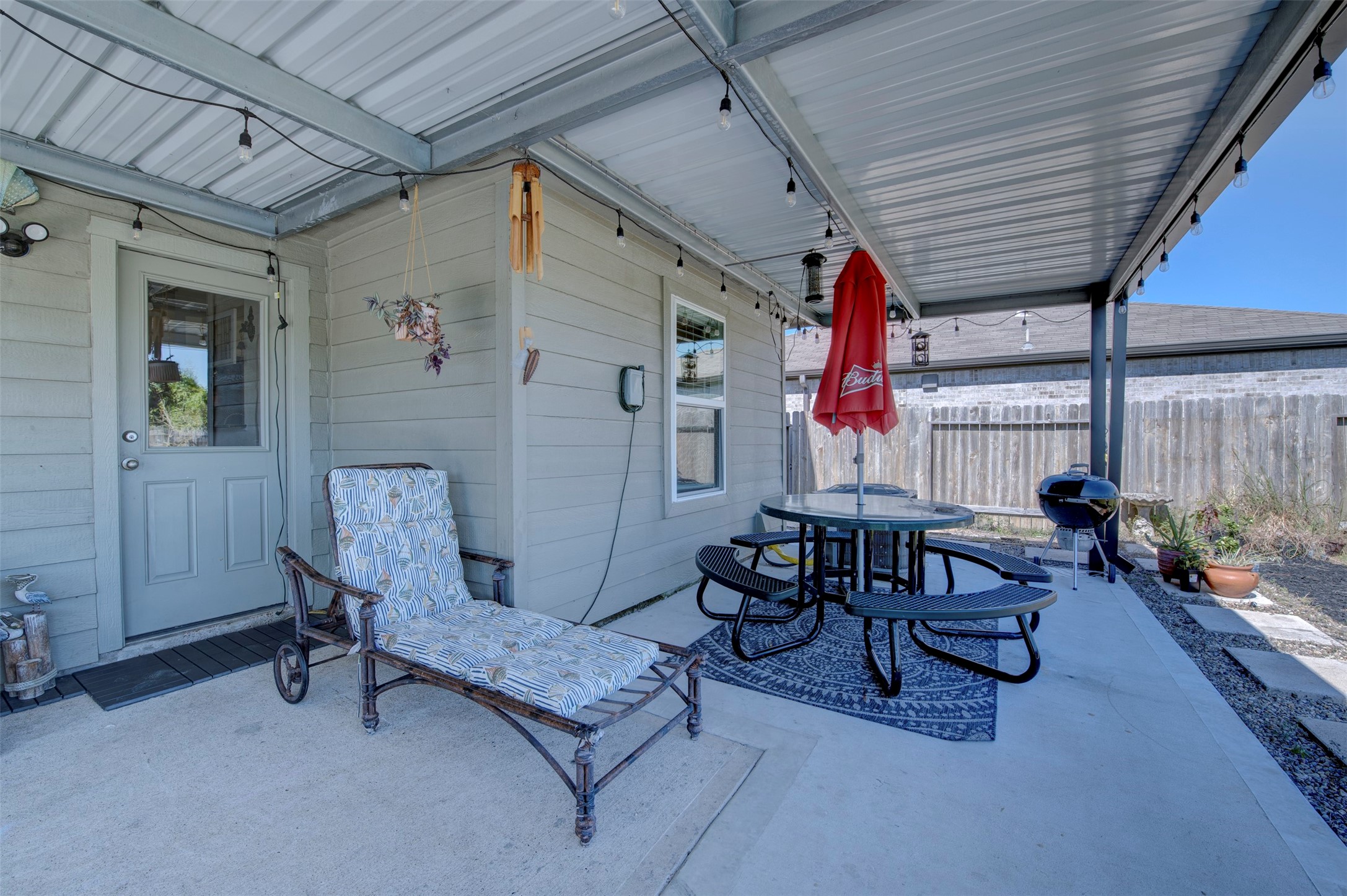 2306 Starboard Sail Drive, La Marque, TX 77568